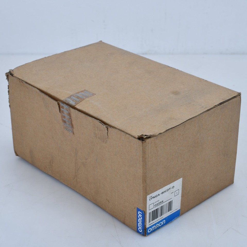 Omron CPM2A-60CDT-D Programmable Controller Module New in box