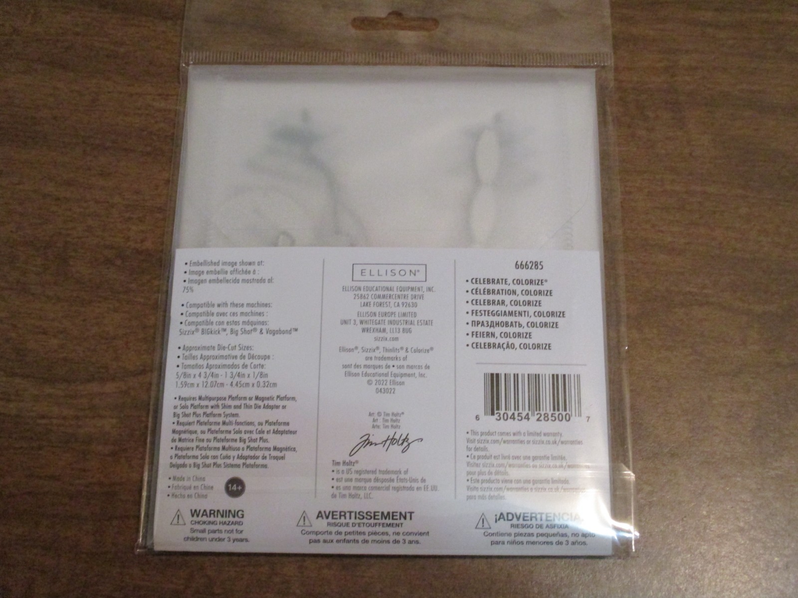 SIZZIX TIM HOLTZ THINLITS CELEBRATE COLORIZE DIE SET