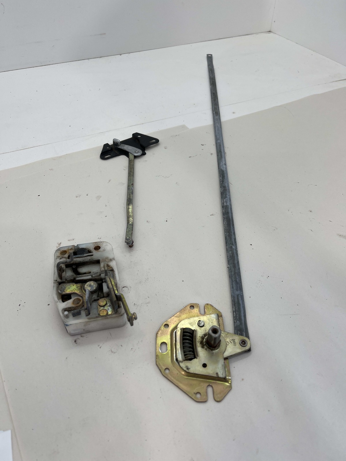 1995 ROVER MINI COOPER SPI  Door Lock Assembly