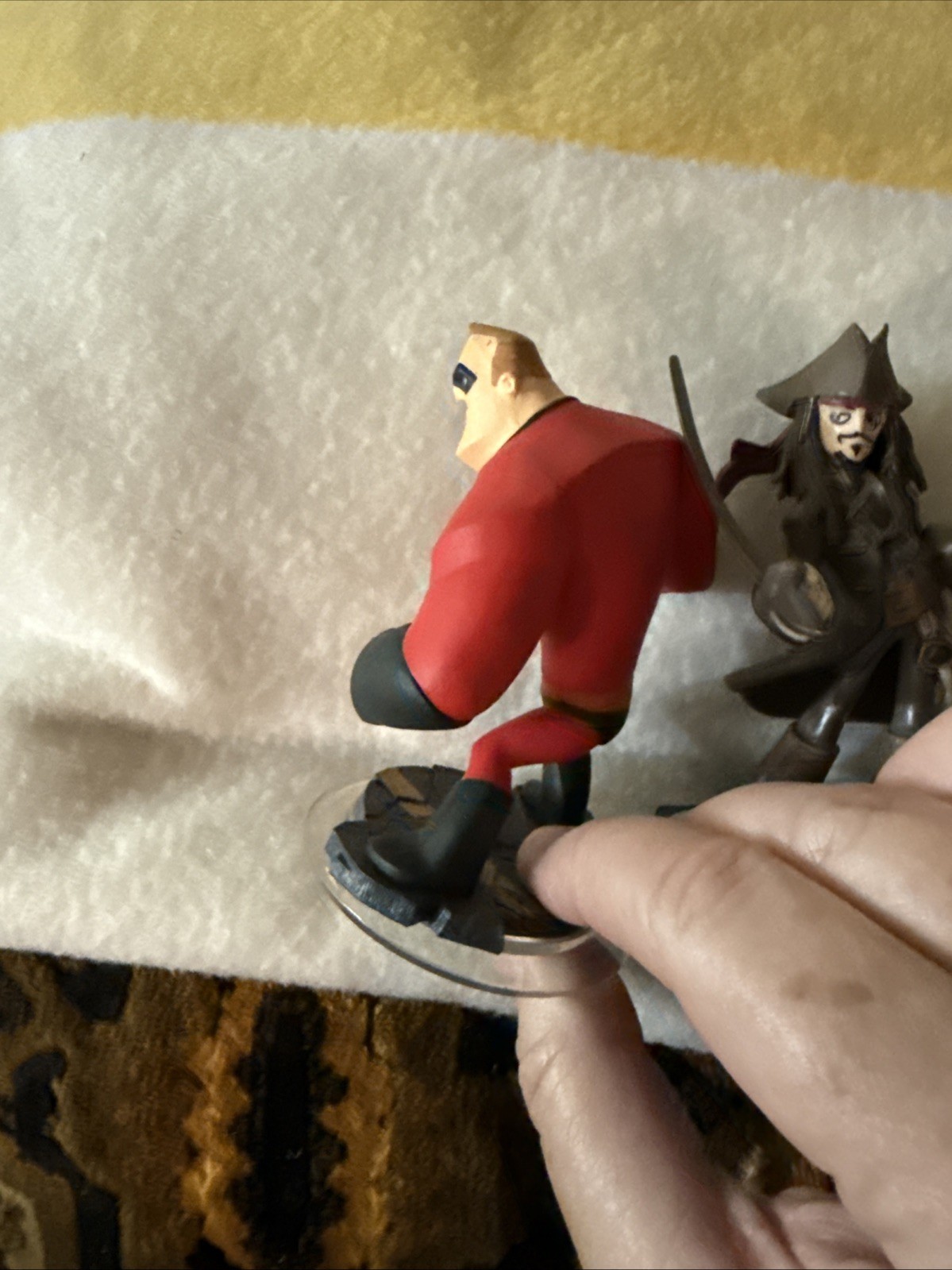 Disney Infinity Figure Lot Jack Sparrow & Mr Incredible