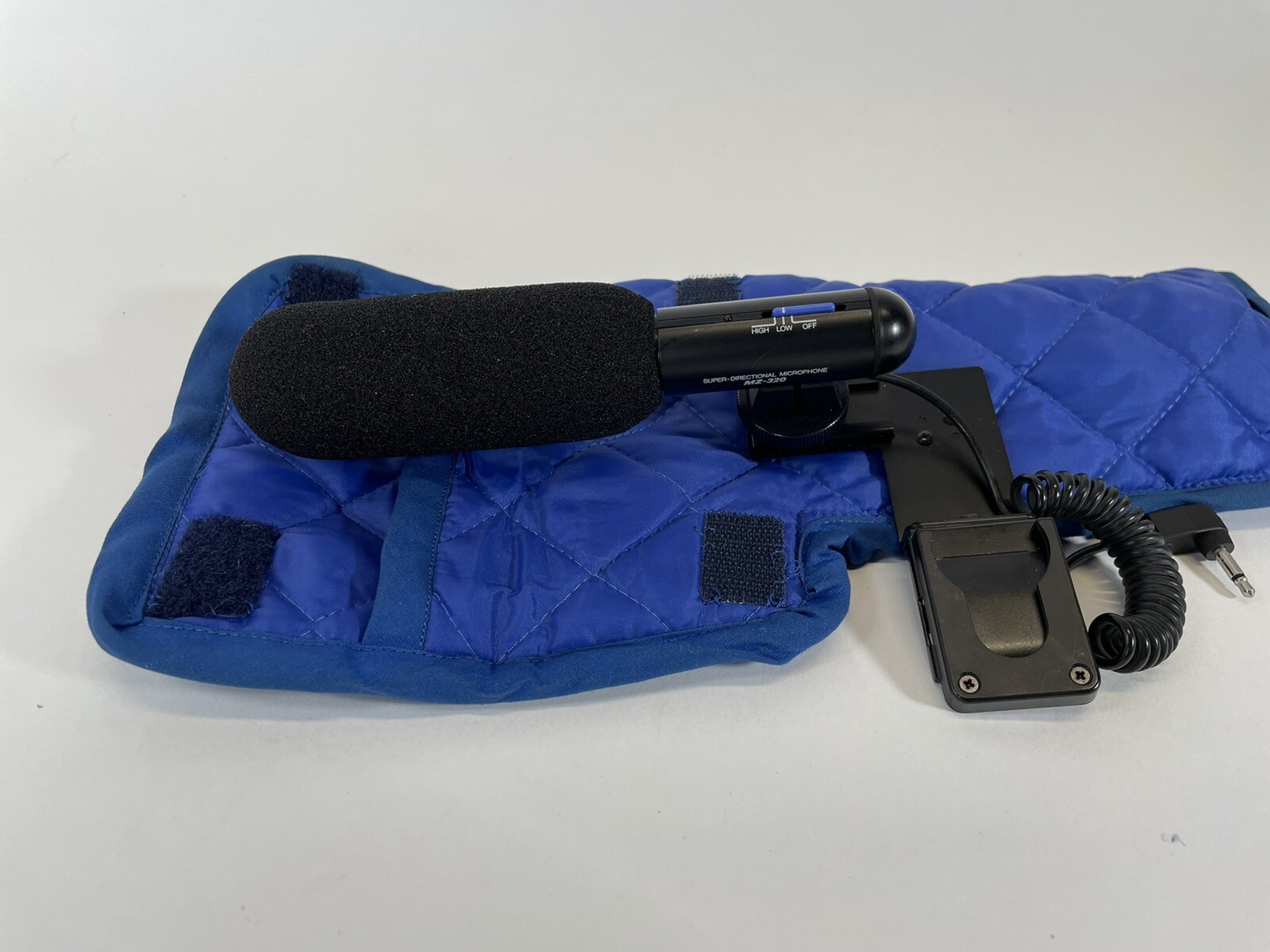 JVC MZ-320 Super Directional Microphone W/ Case