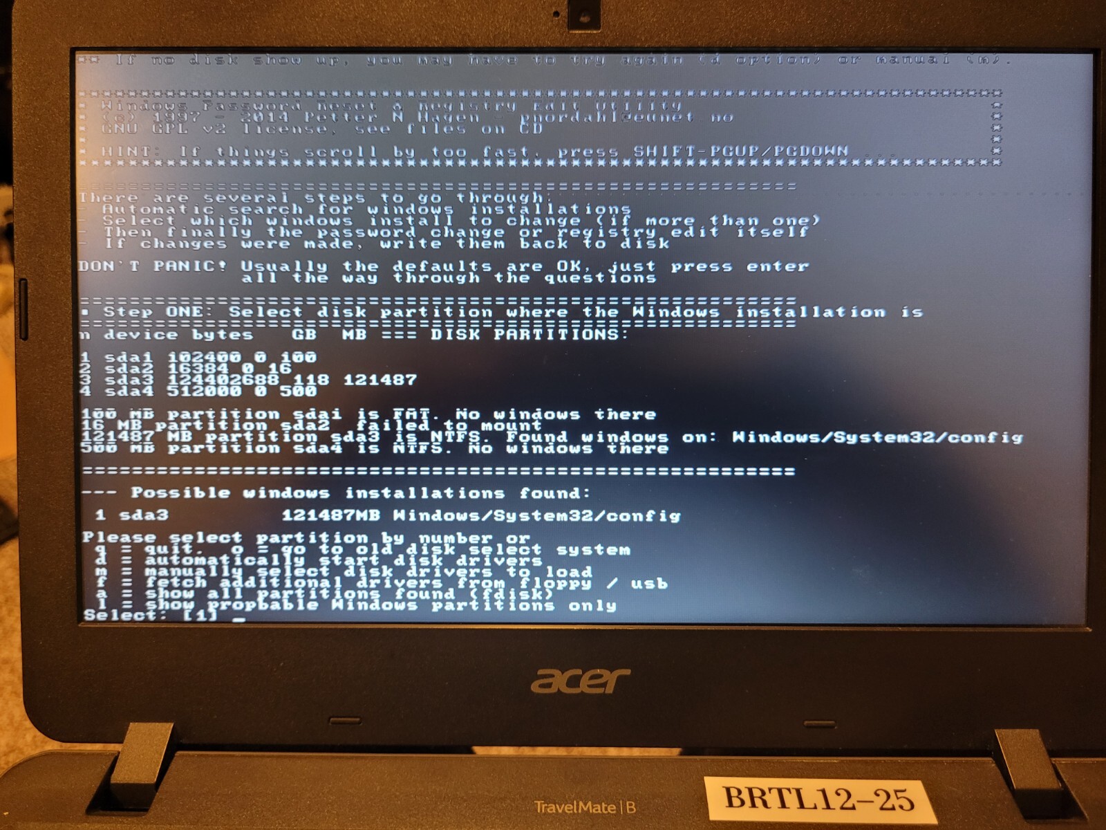 NT Password & Registry Editor (Blank Win10 Passwords ) Bootable on 4G USB Stick!