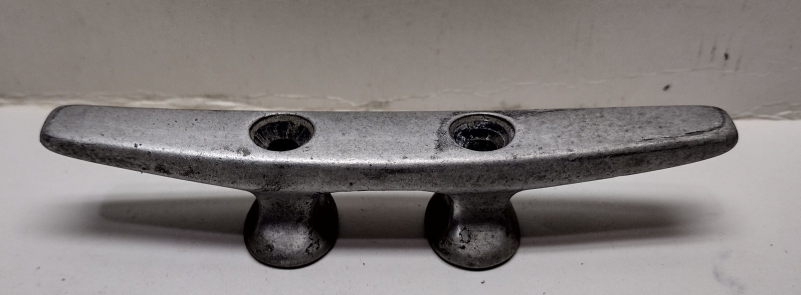 Vintage 5" 2 Hole Aluminum Cleat, 1½ in. hole spacing