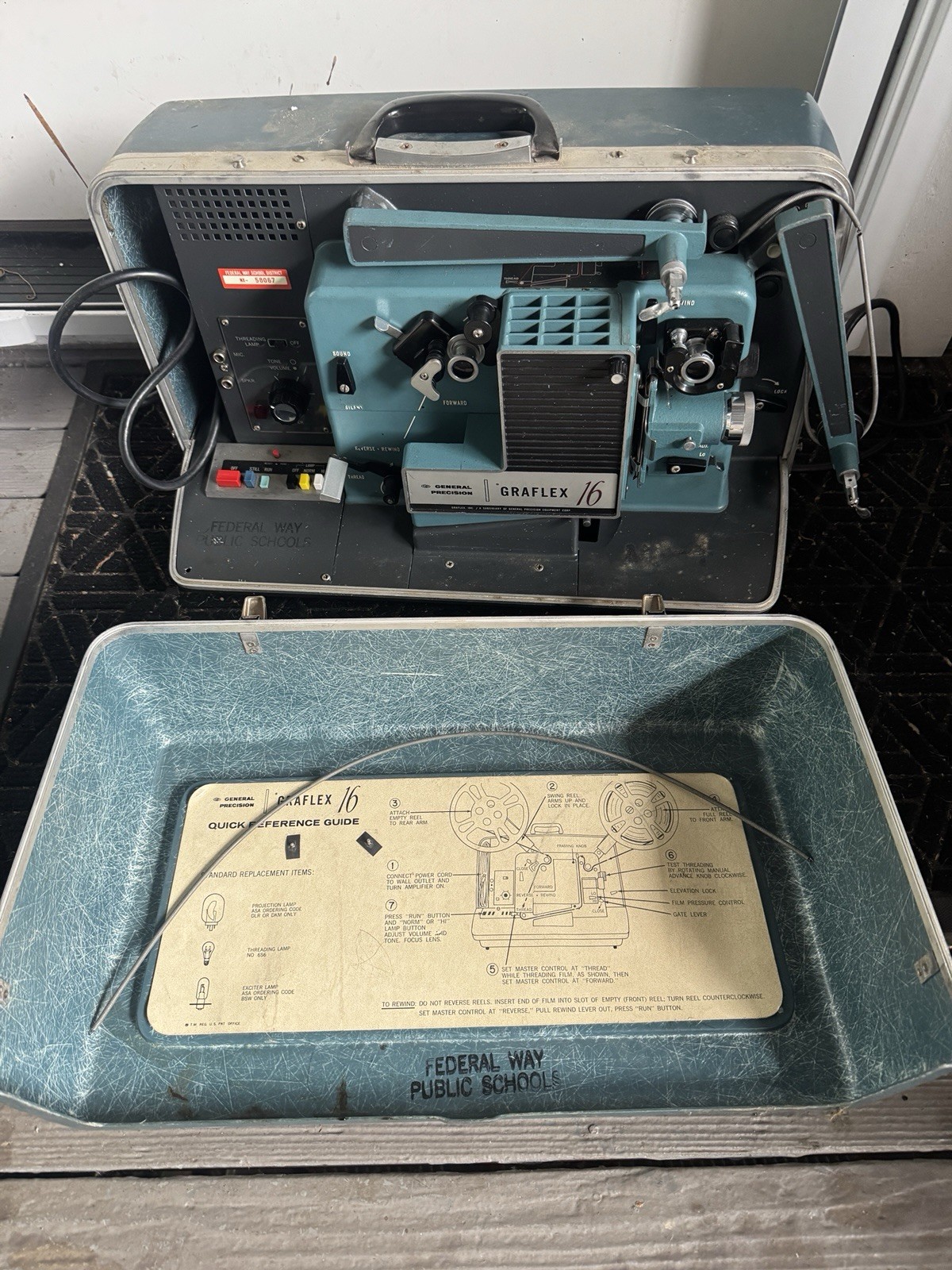 Vintage Graflex 16 16mm sound movie projector - No Power