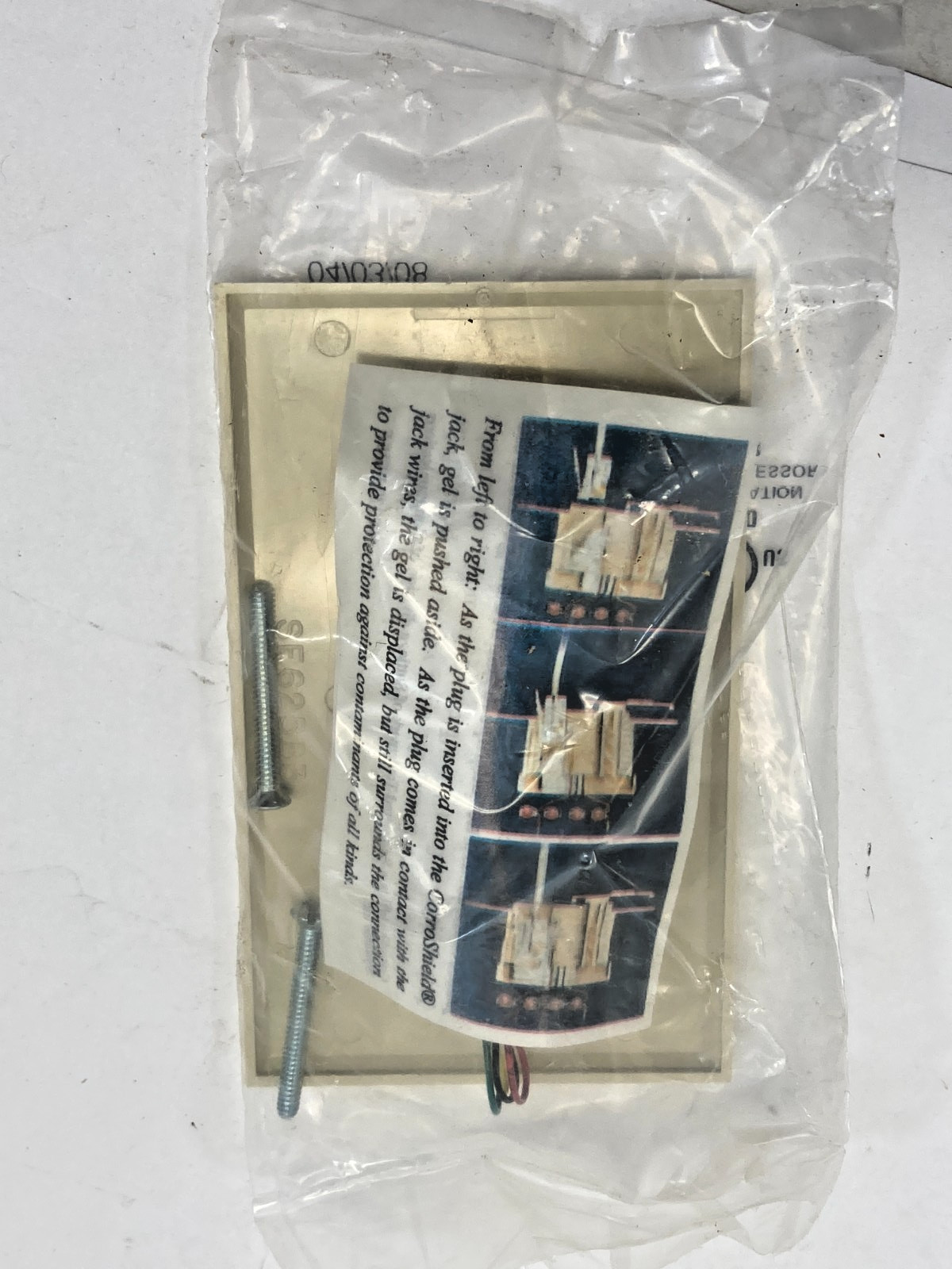 Suttle Plate Modular Duplex Jack ~ Ivory SE-625B3-4-52RC