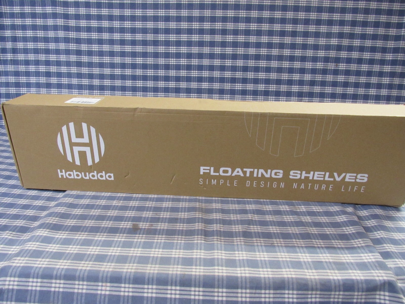Habudda Floating Wood Shelve White 30" 2 Pack (Brand New) FAST FREE SHIPPING.