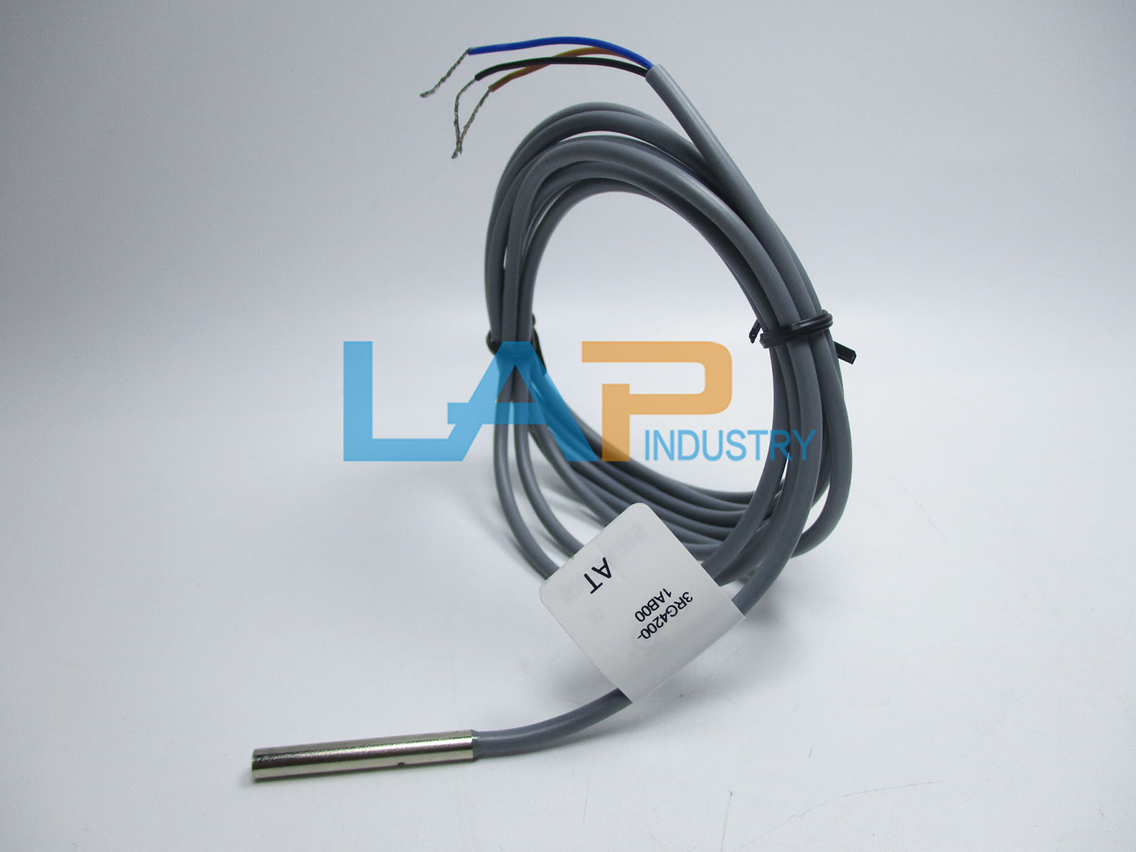 New Siemens 3RG4200-1AB00 Inductive Proximity Switch
