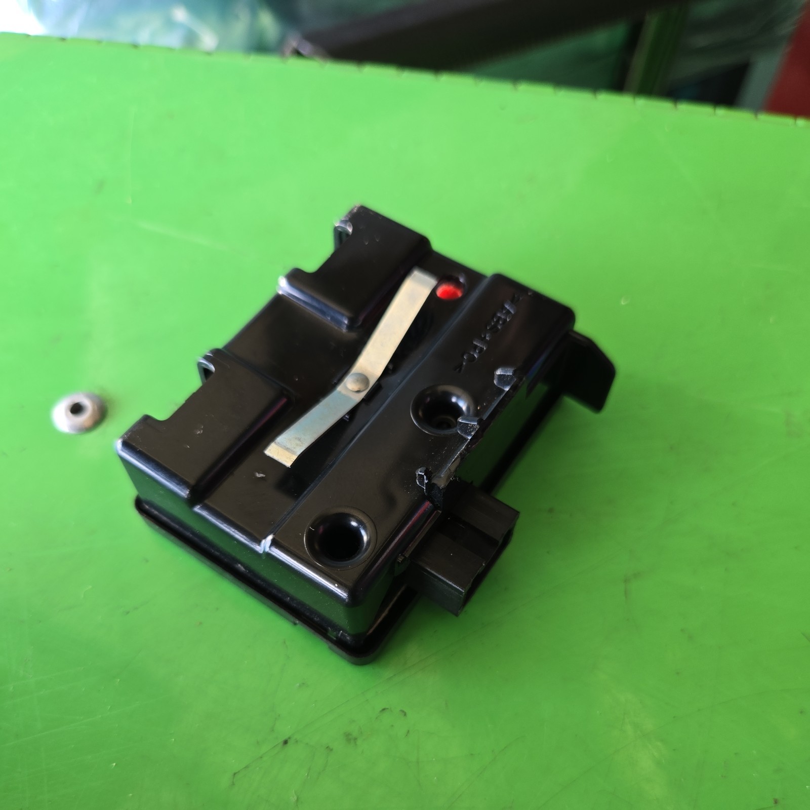 1998-2001 Chevy S10 Silverado Anti Theft Locking Keyless Entry Control Module