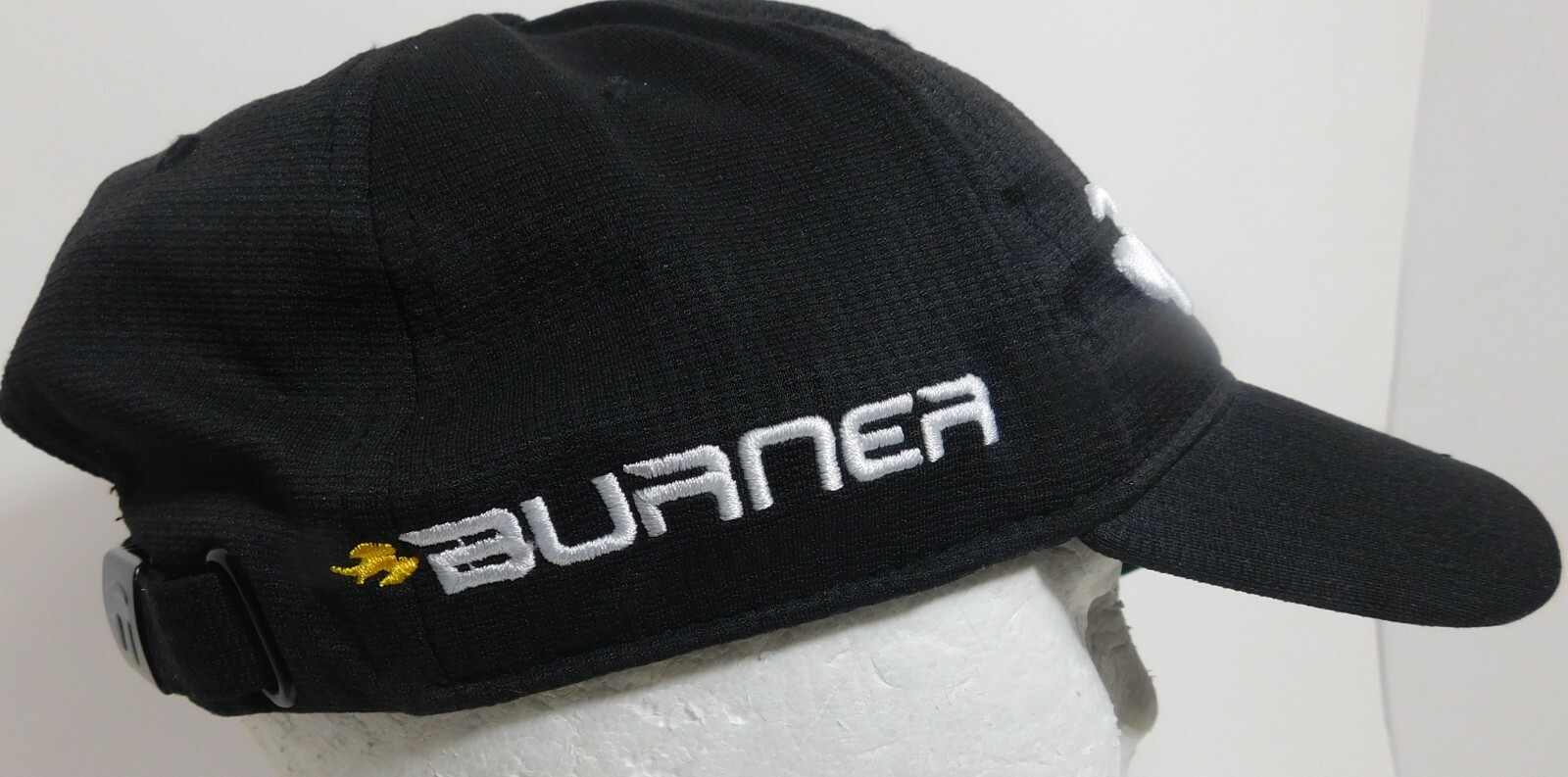 TaylorMade Hat Burner Golf Strapback R9 Embroidery Cap