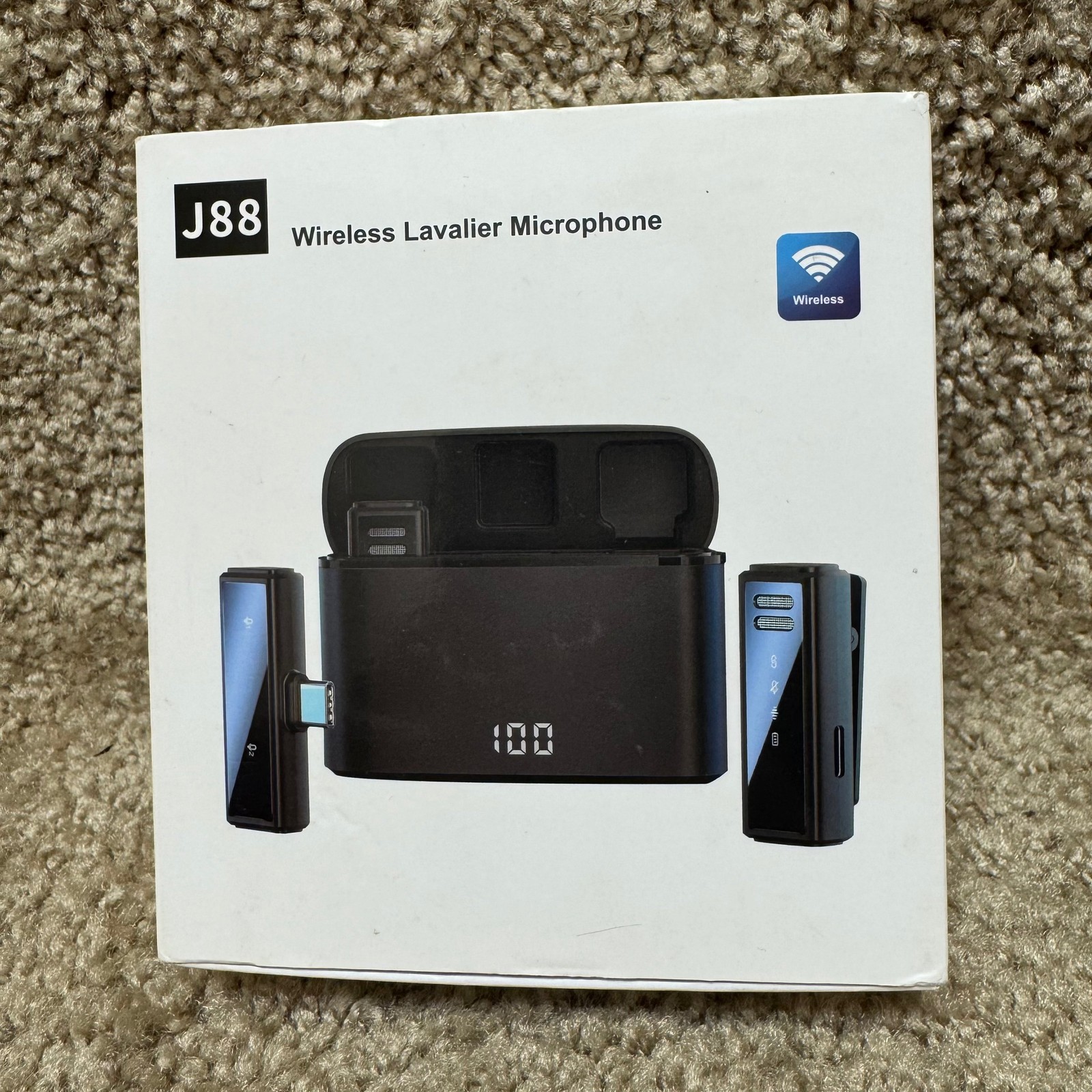 J88 Wireless Lavalier Microphone