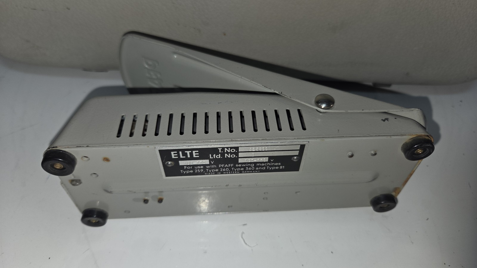 Pfaff Sewing Machine Foot Pedal Only No Cord 260 360 81