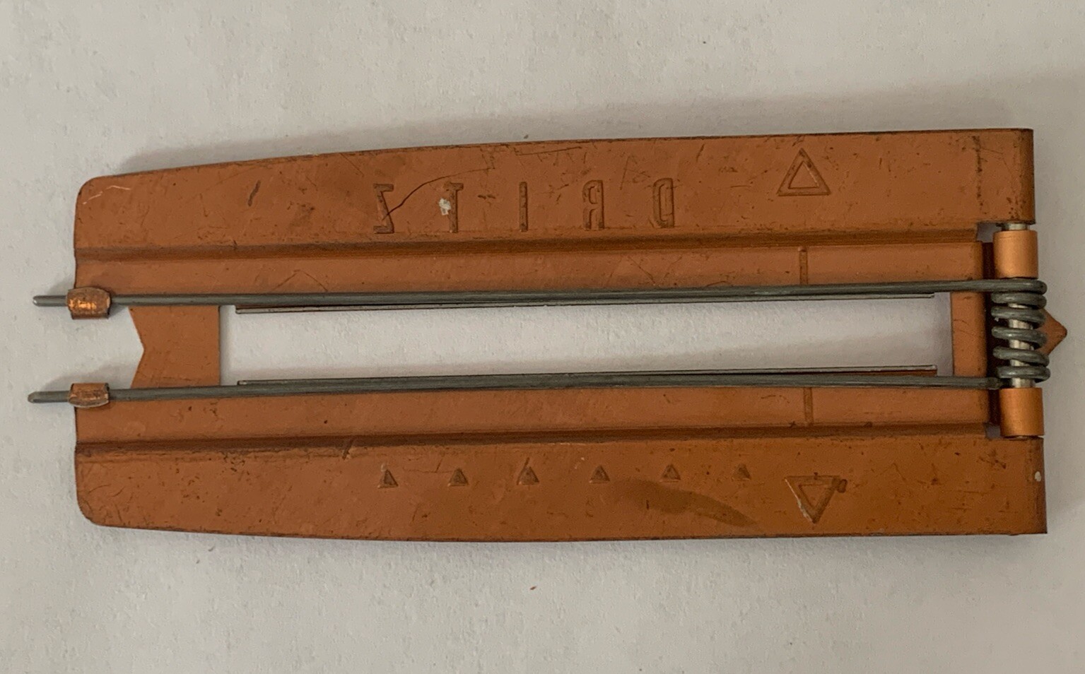 Vintage Sewing Supplies Collectible Dritz Bound Buttonhole Maker