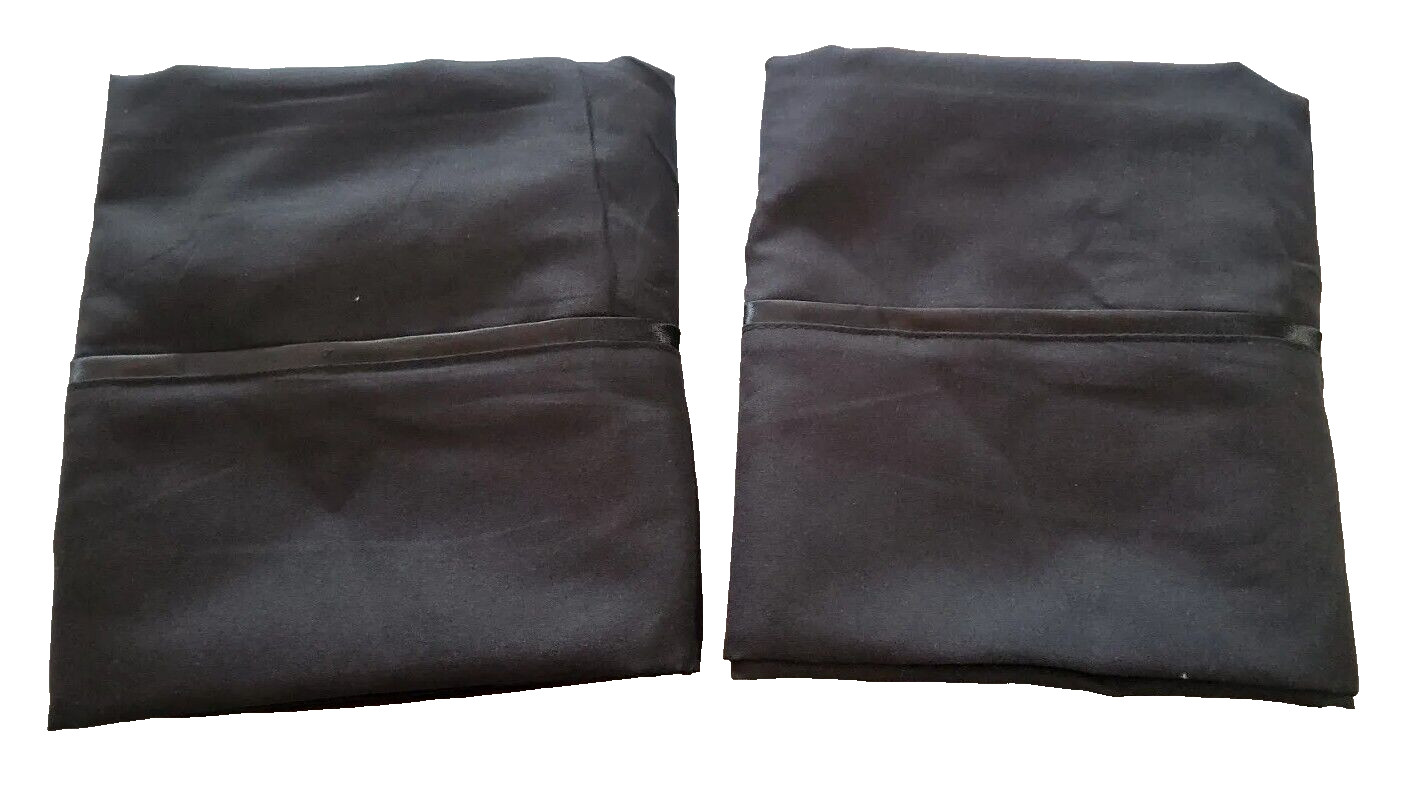 Set of 2 New Black pillowcases 100% Polyester 20 x 30 Standard/queen