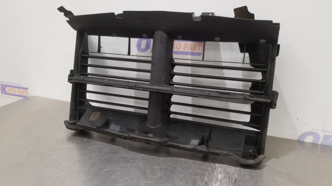 13 DODGE RAM 1500 AIR SHUTTER 3.6L