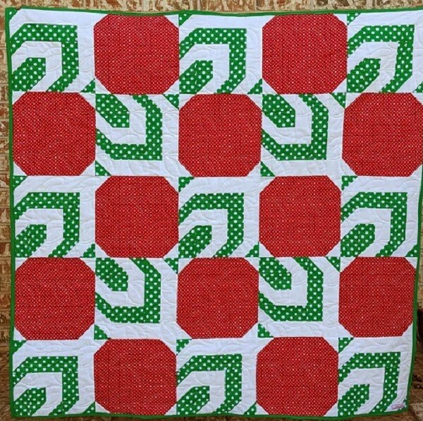 Happy Hollies Quilt Pattern