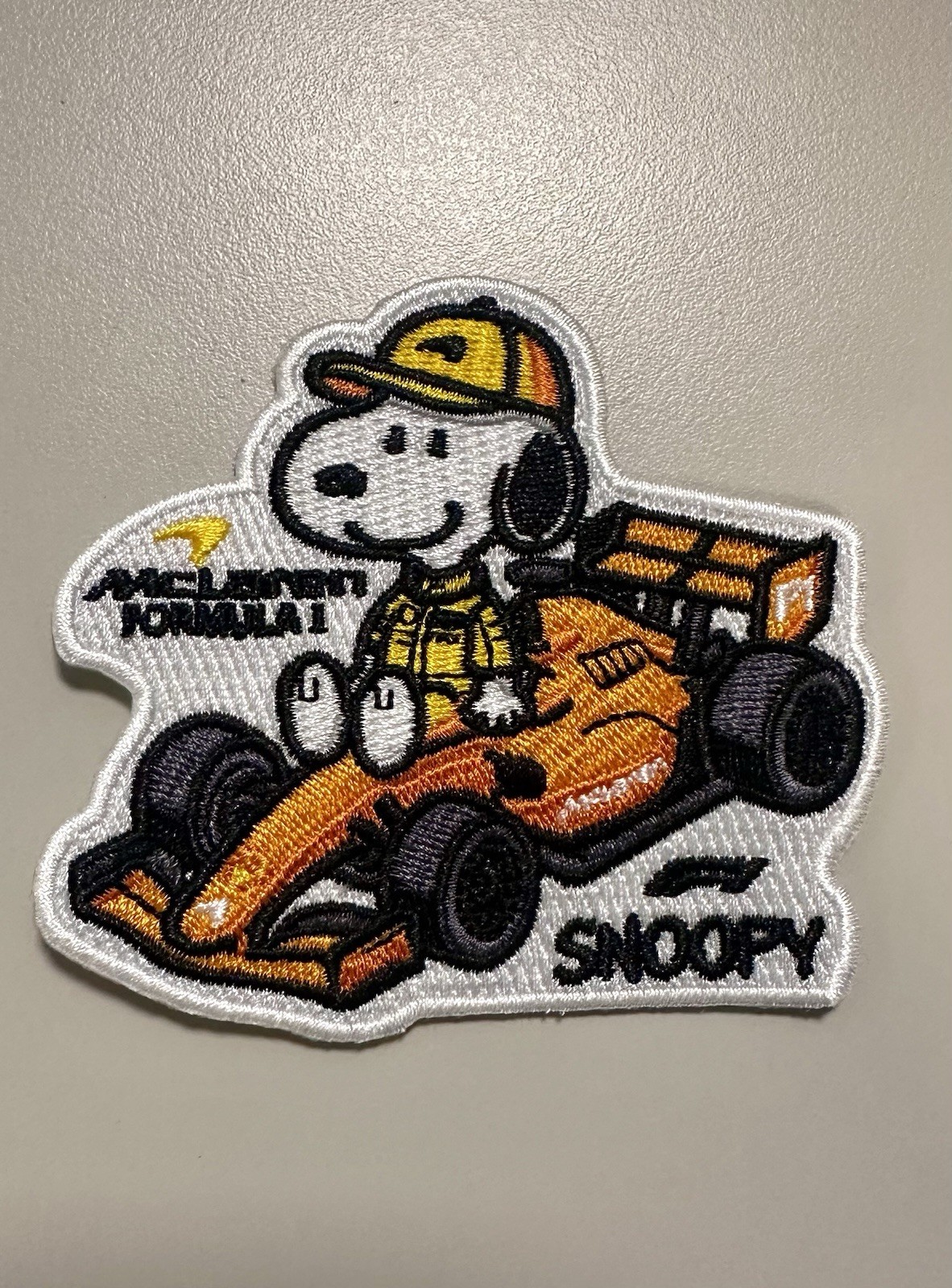 Snoopy McLaren F1 Race Car Formula 1 Racing Peanuts Embroidered Iron On Patch 3.
