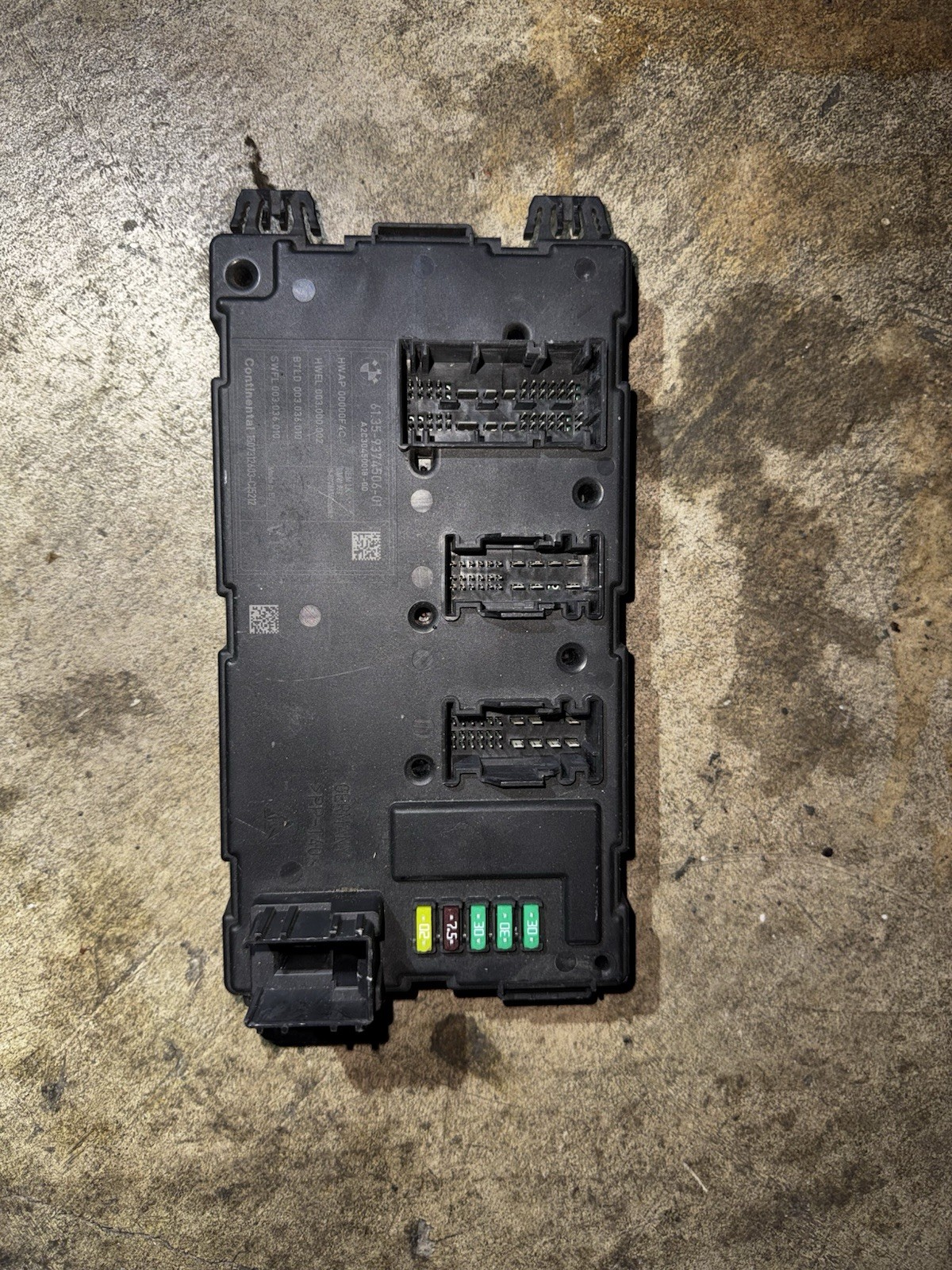 BMW OEM Power Distribution Module Fuse Box – Continental – Genuine – Used