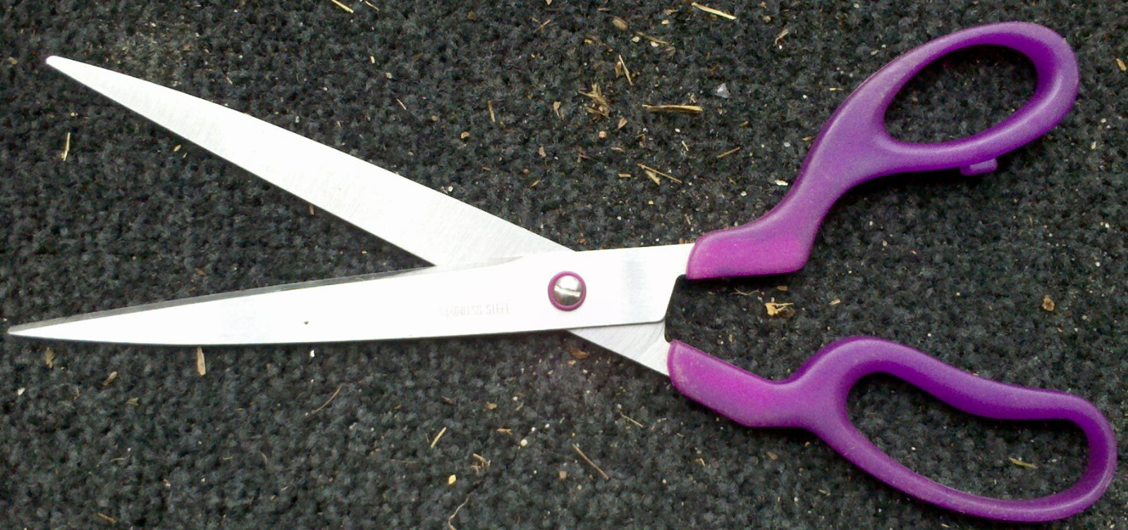 long scissors household shears, great condition