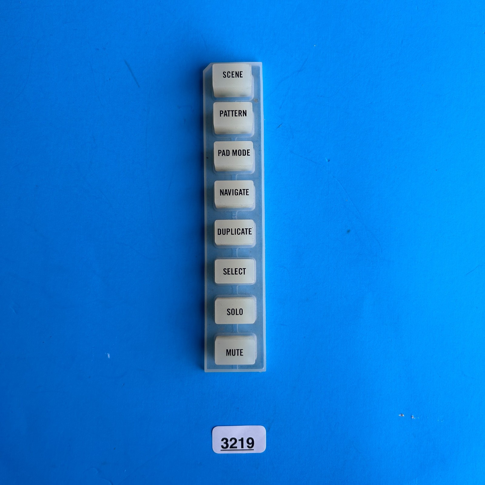 Native Instruments MASCHINE MKI Controller Part: Solo Mute Button Conductive Pad