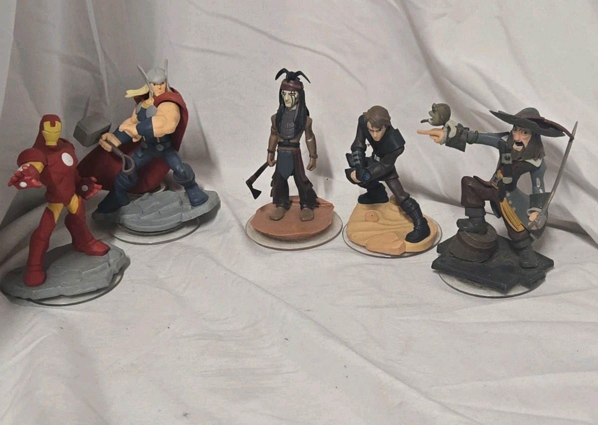 Marvel Disney Infinity Bundle Of 5 Figures IronMan Thor Tonto Barbossa Anakin