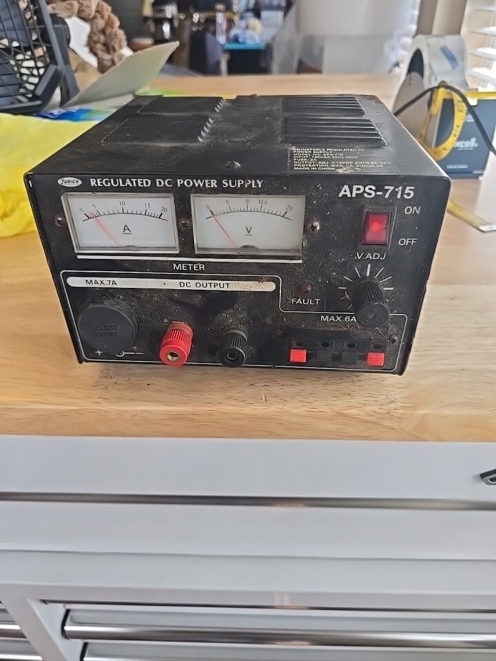 Zurich Regulated DC Power Supply APS 715 Untested As Is