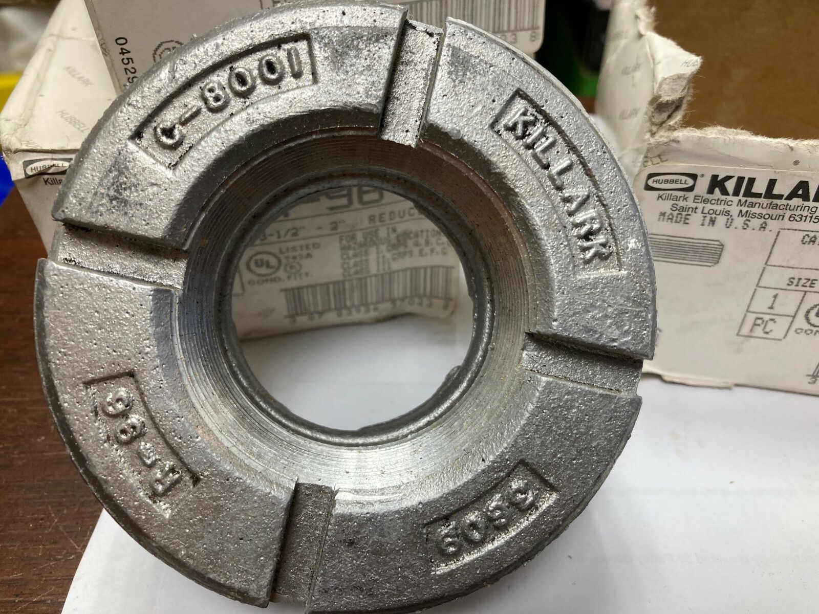 Hubbell Killark R-96 Explosion Proof Reducer, Aluminum, 3-1/2" to 2", Hzd Local
