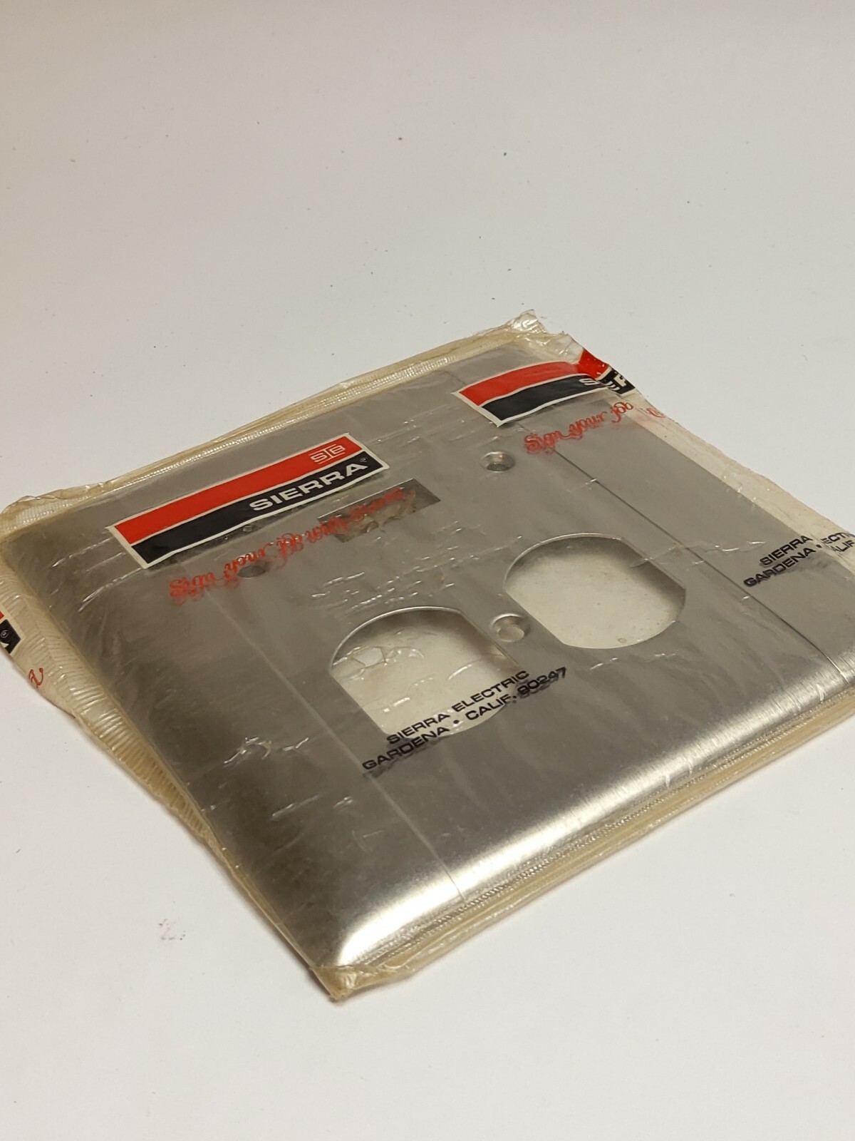 SIERRA 1-TOGGLE 2-GANG STAINLESS WALL PLATE (NOS)