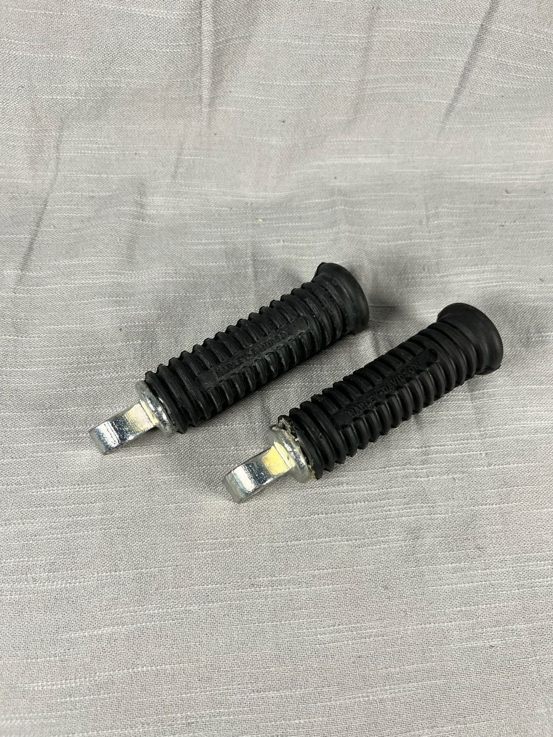 Harley-Davidson Motorcycle Foot Pegs Pair
