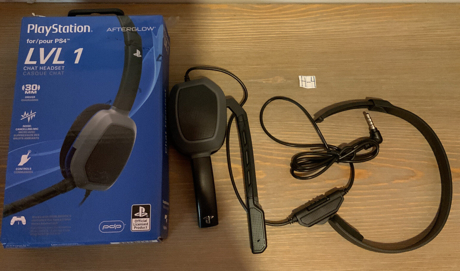 🌍 PlayStation 4 (PS4) LVL 1 Chat Headset PDP,Damaged Box ‼️