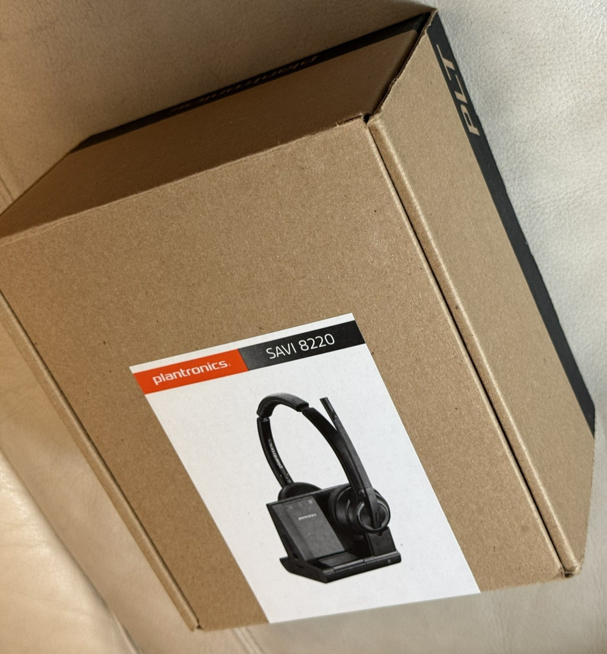Plantronics 8200 Series SAVI W8220 Wireless Stereo DECT Headset