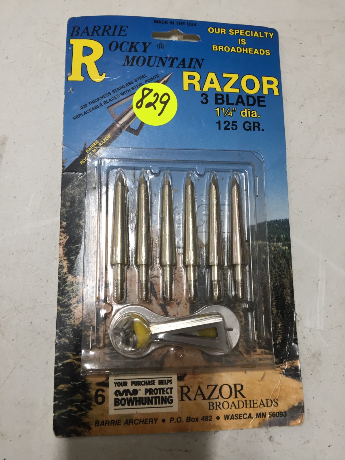 NEW Barrie Archery Rocky Mountain Razor 125 gr. 3 Blade Broadheads (QTY-6)