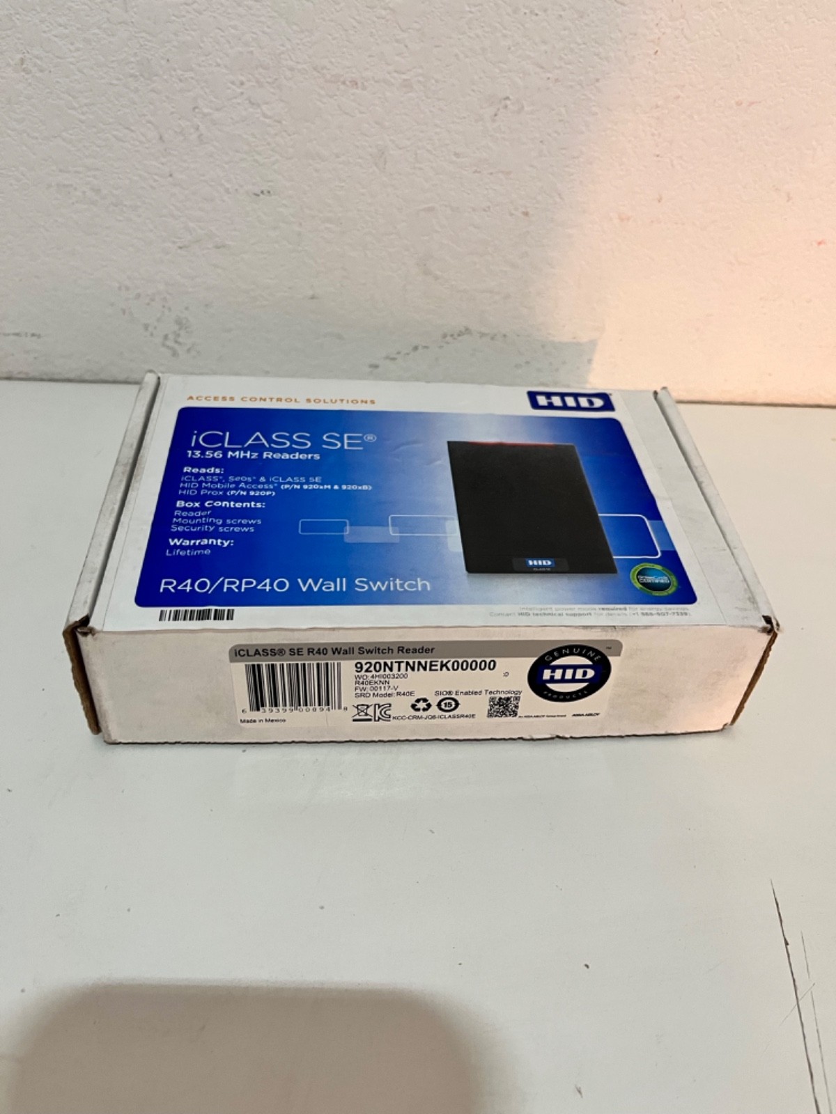 IClass SE R40 Wall Switch Reader 920NTNNEK0000 new in box