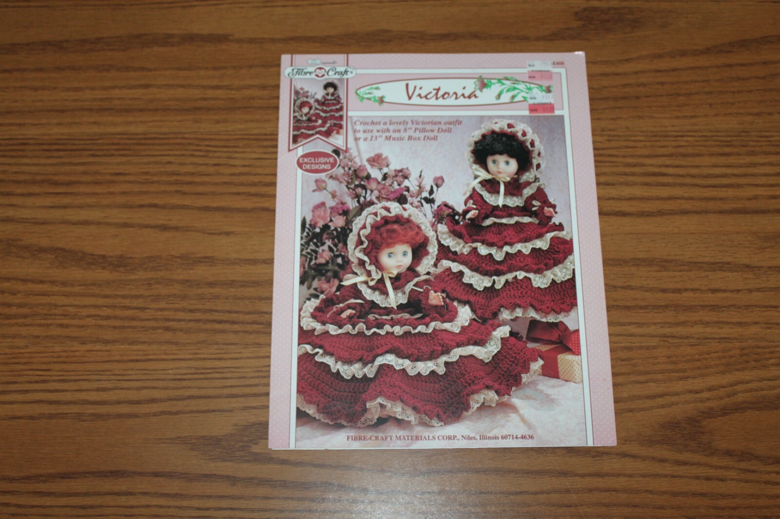 Fibre Craft Victoria Dress Doll Clothes 1994 Crochet Leaflet Bonnet Pillow Music