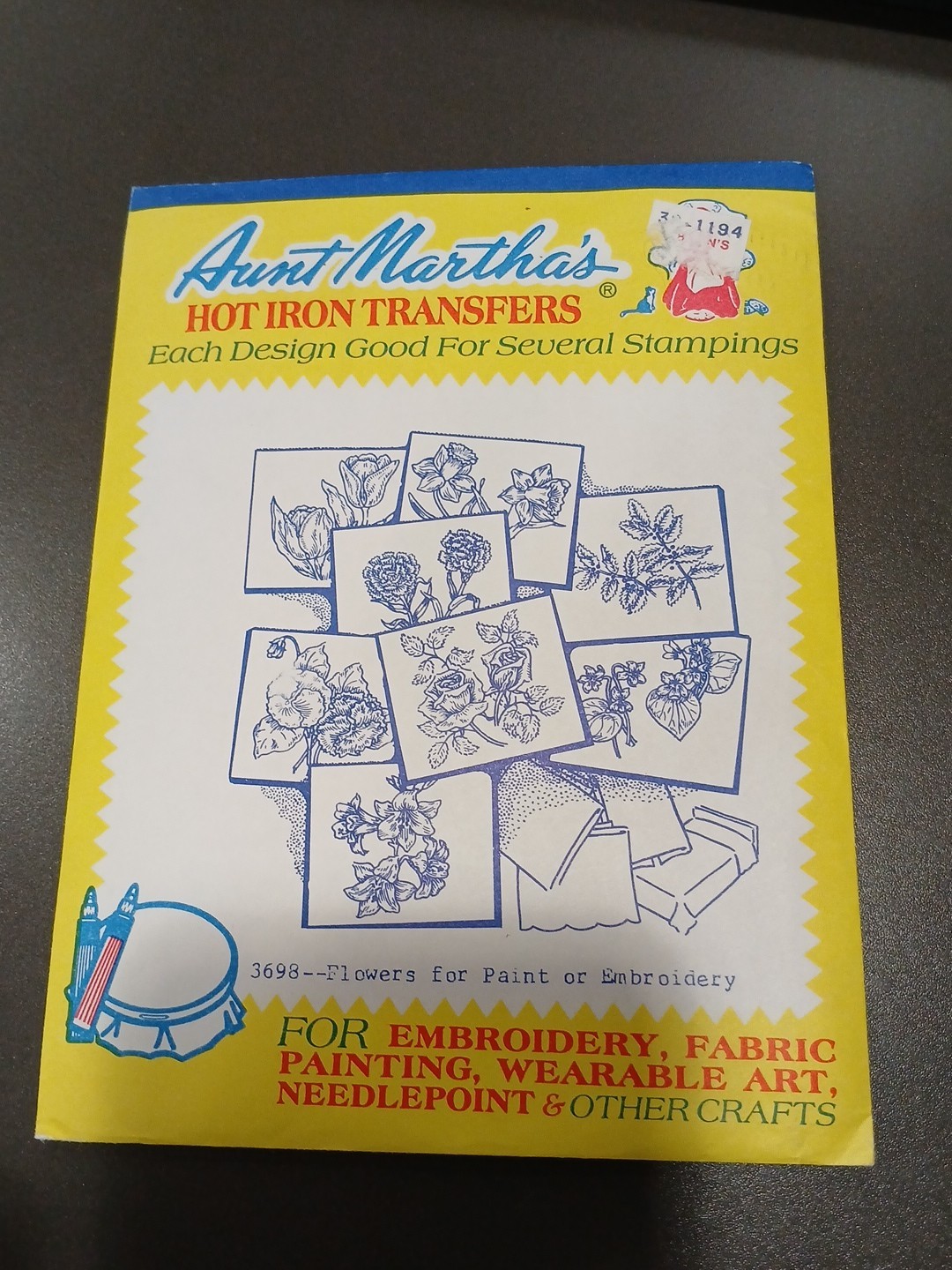 Aunt Martha's hot iron transfers Flowers for Paint or Embroidery 3698 UNCUT