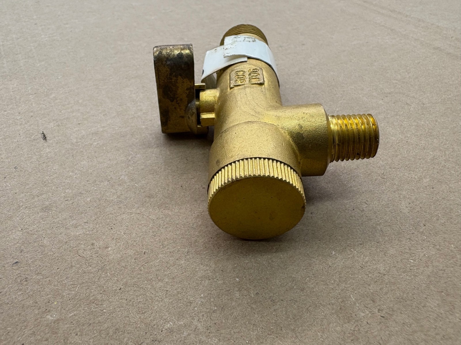 DeVilbiss Automatic air compress Y drain valve with screen 130513