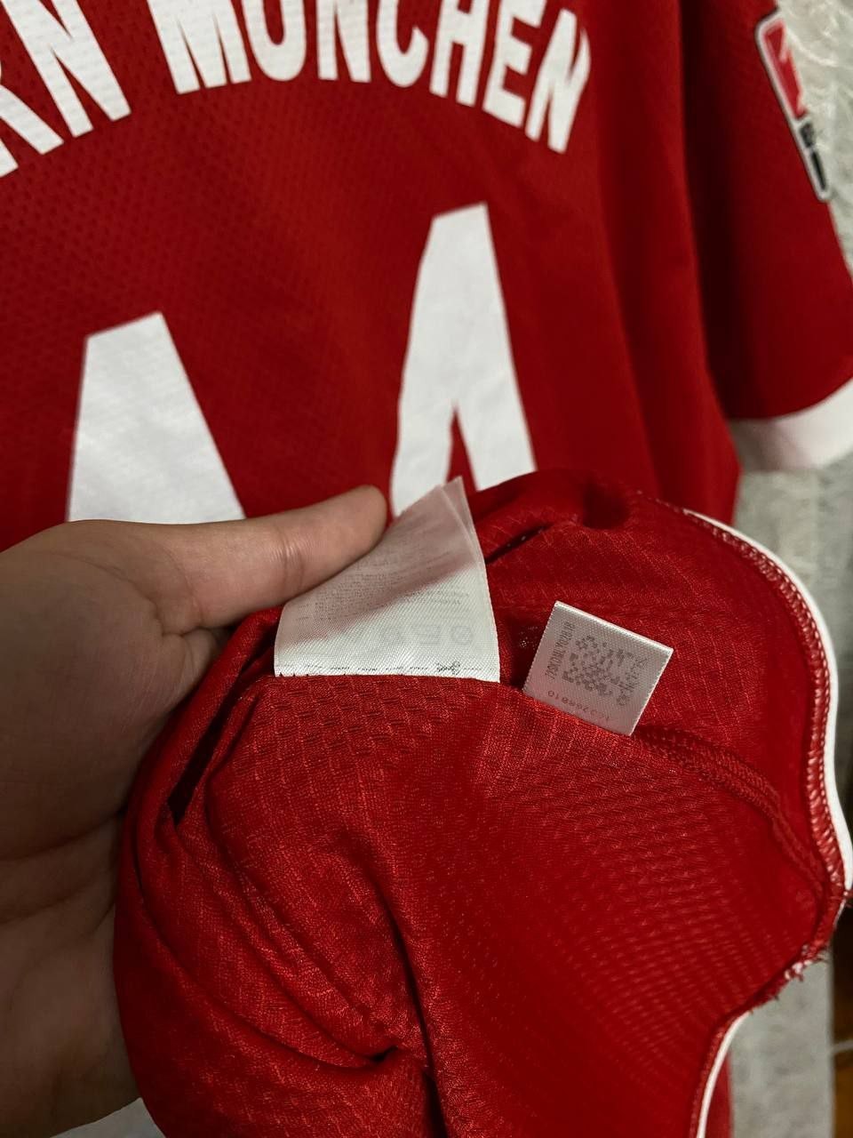 BAYERN MUNICH (2009/10) #44 Tymoshchuk - Home - Authentic Soccer Jersey