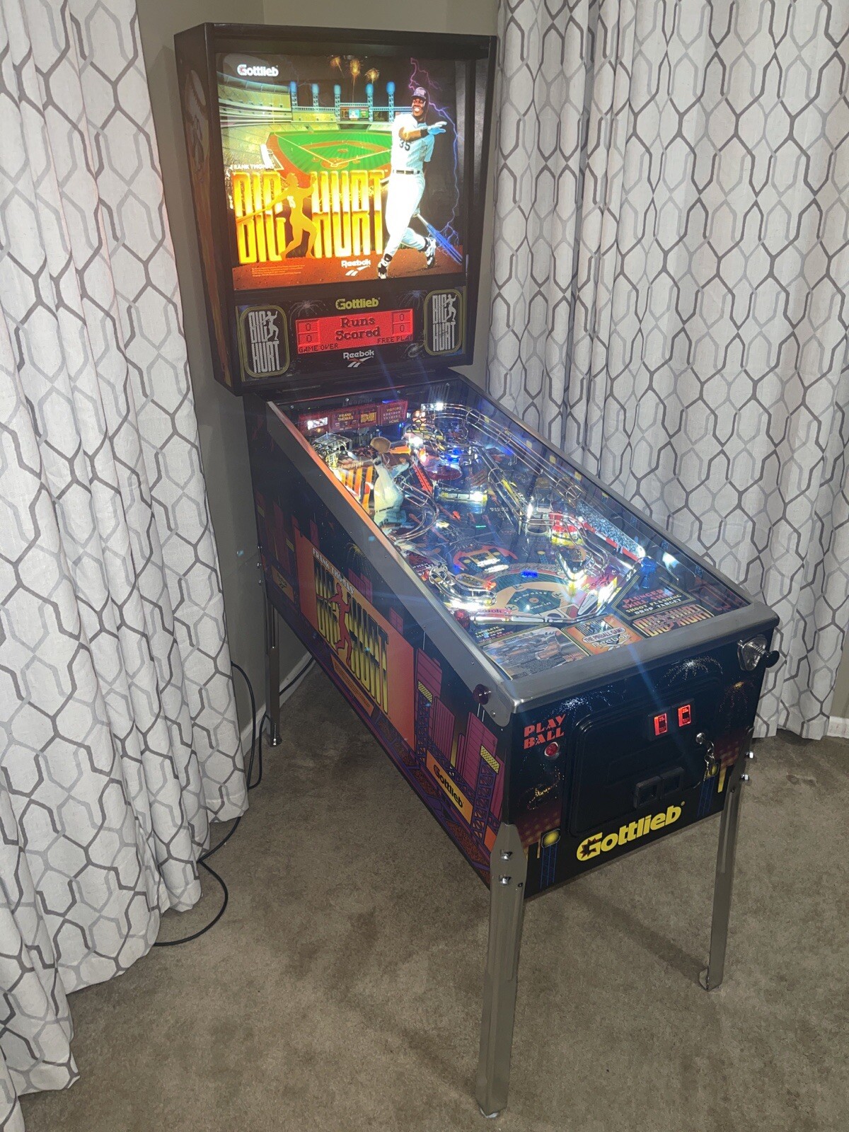 Restored Gottlieb Frank Thomas Big Hurt Pinball Machine 1995