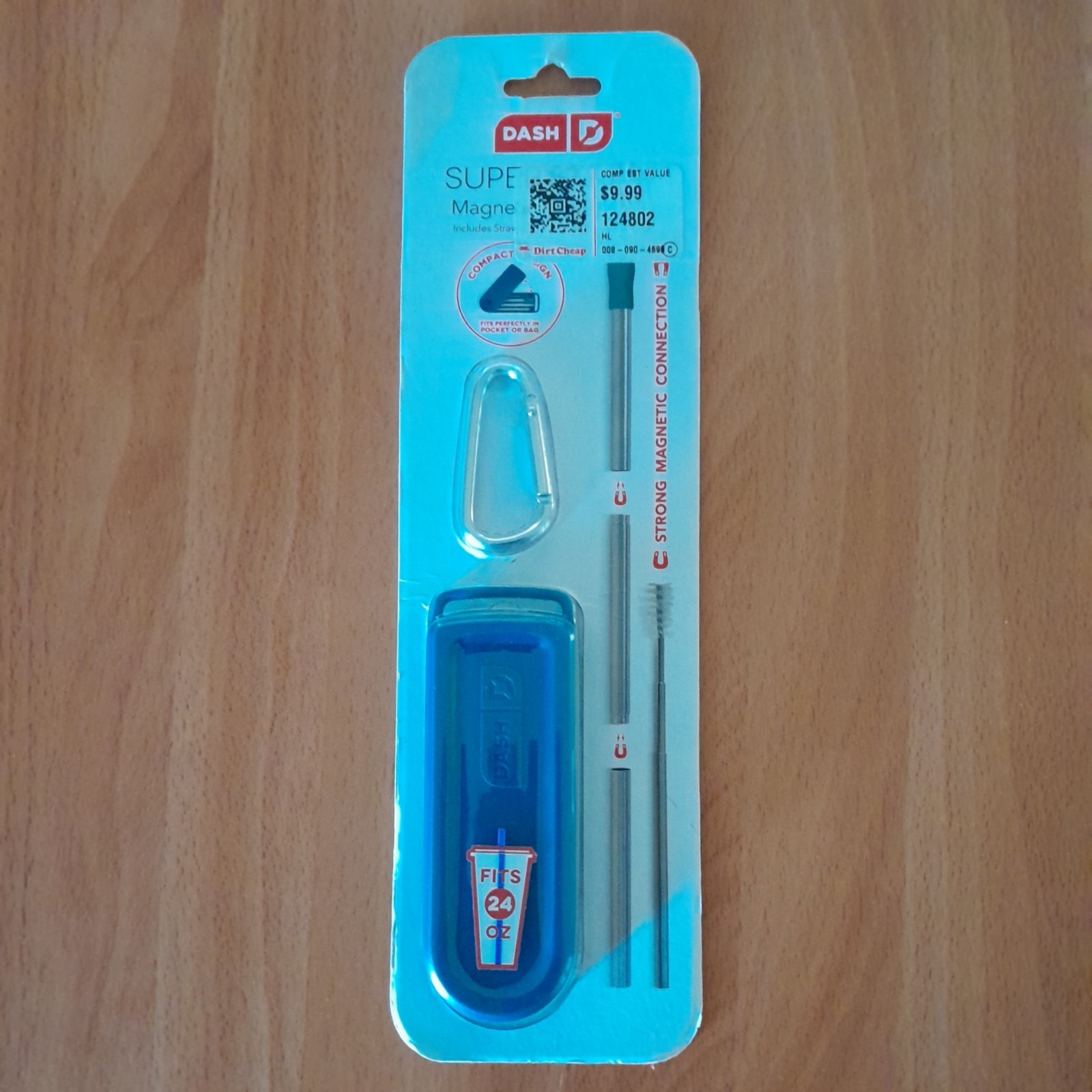 DASH Super Straw  Stainless Steel Magnetic Reusable Straw with Carrying Case NEW