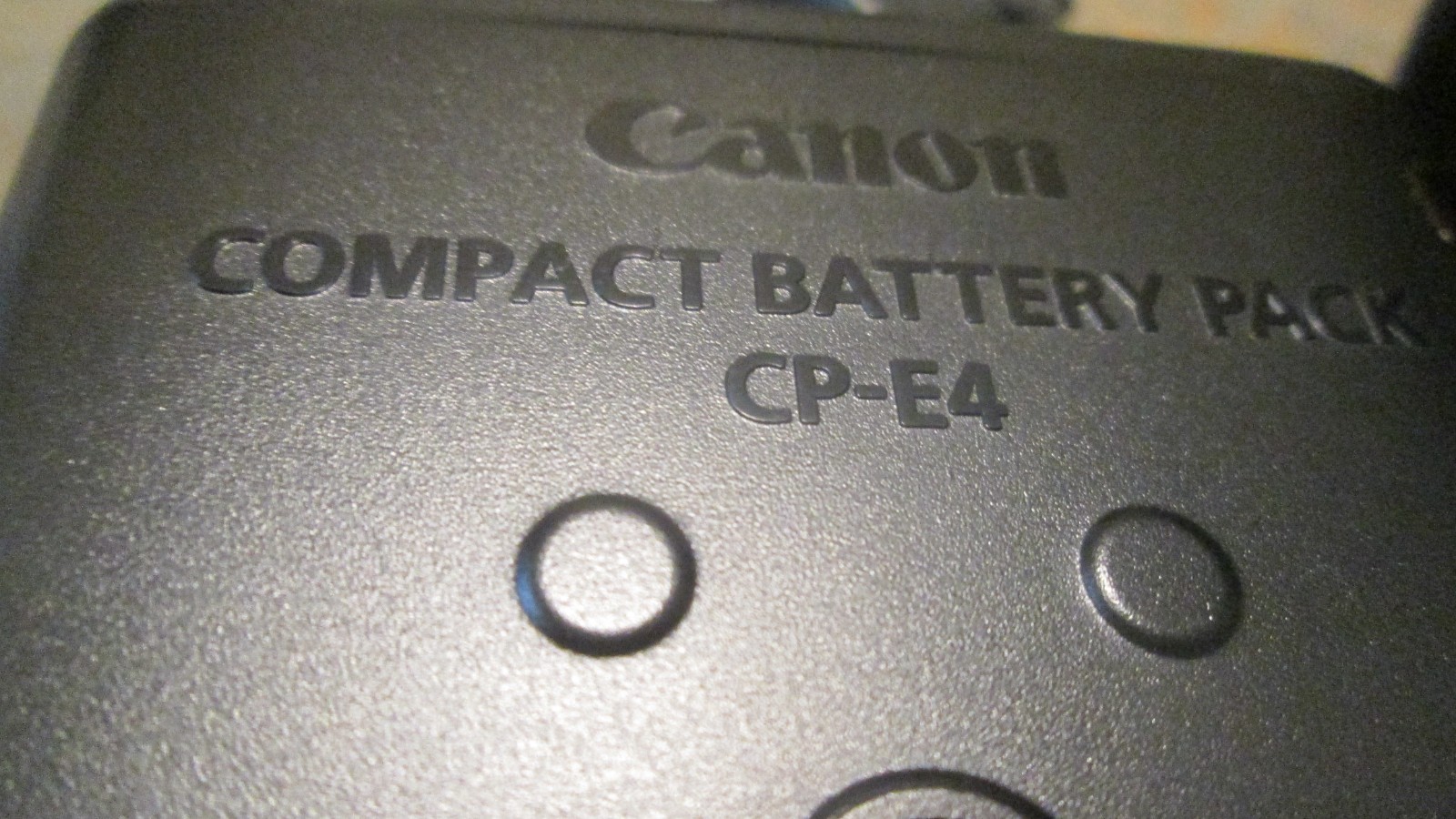 Canon CP-E4 Compact Battery Pack
