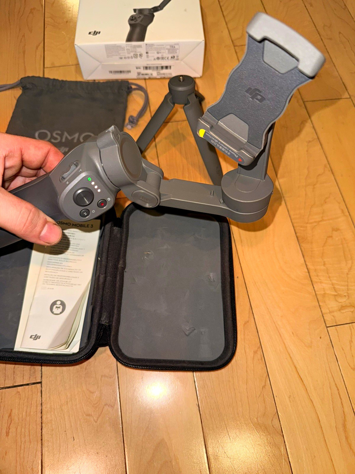 DJI Osmo Mobile 3 Combo Foldable Smartphone Gimbal Stabilizer Tripod Case