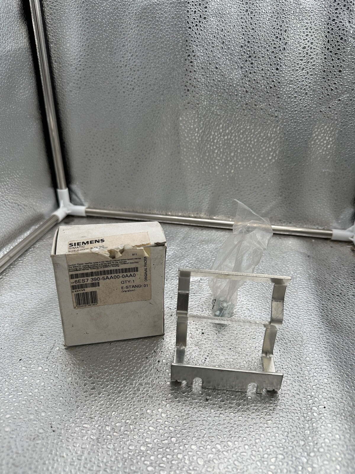 Siemens 6ES7 390-5AA00-0AA0 / New/Sealed
