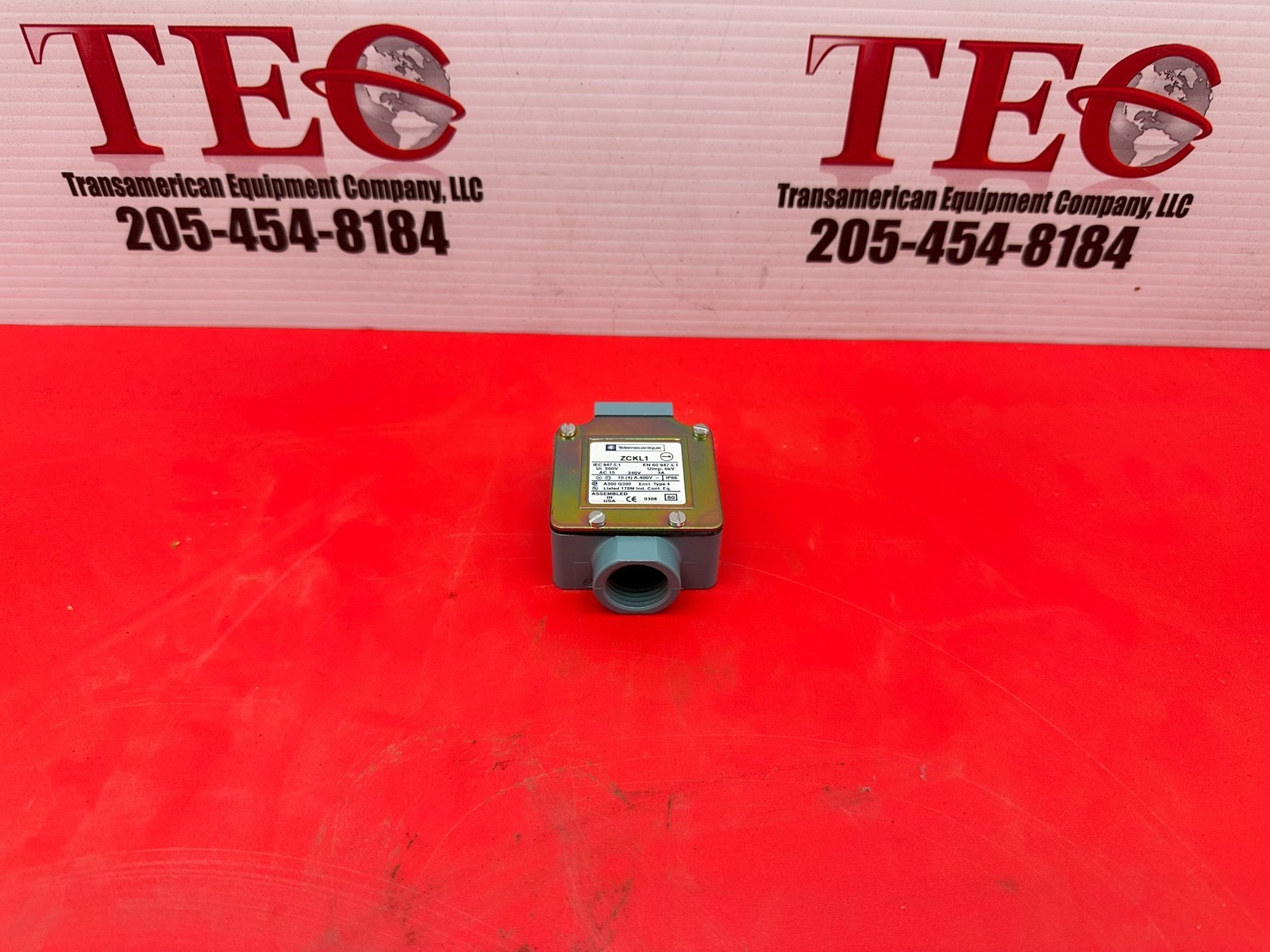 Telemecanique ZCKL1 Metal Limit Switch Body for ZCKD Series Actuator Head 2-Pole