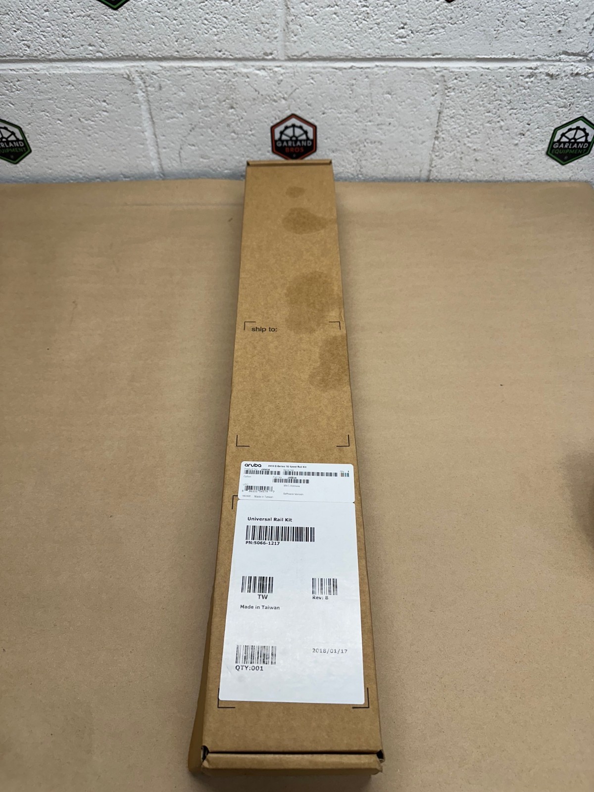 HP 5066-1217 4 Post Rail Kit *NEW*
