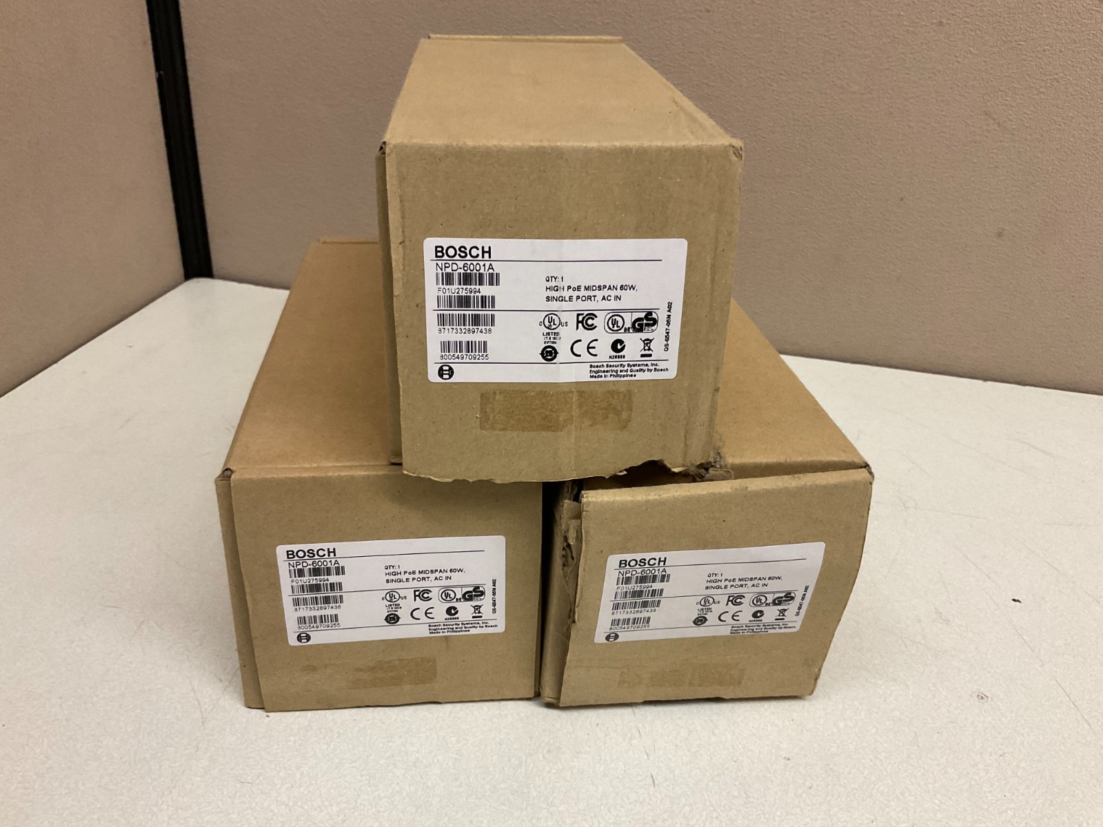 LOT of 3 NEW (damaged box) Bosch NPD-6001A High PoE Midspan 600W