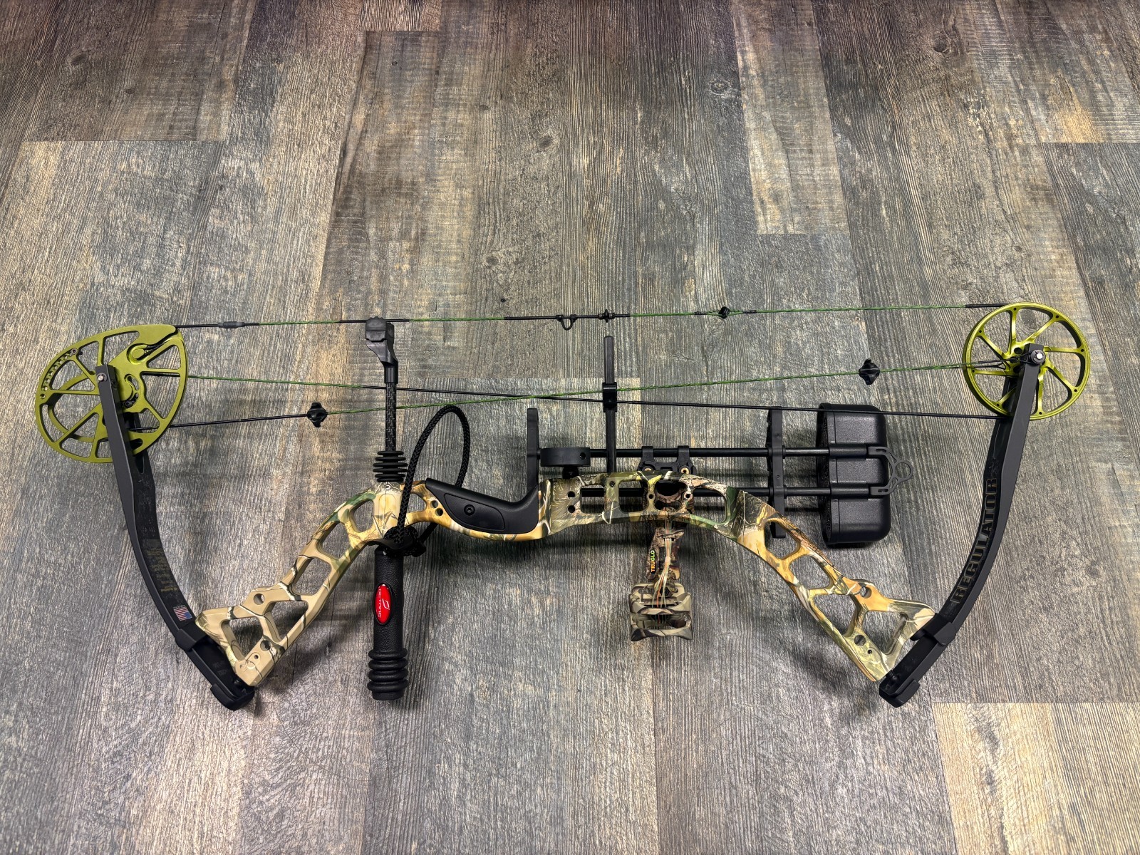 Cabela’s Bowtech Regulator left hand compound bow, 29” draw, #70 pull. FREE S&H!