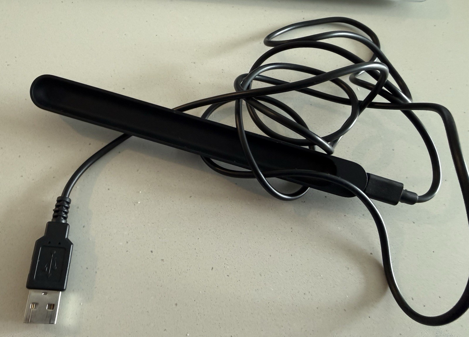 Microsoft Surface Slim Pen Stylus Charger 8X3-00011 Black Slim Pen 2
