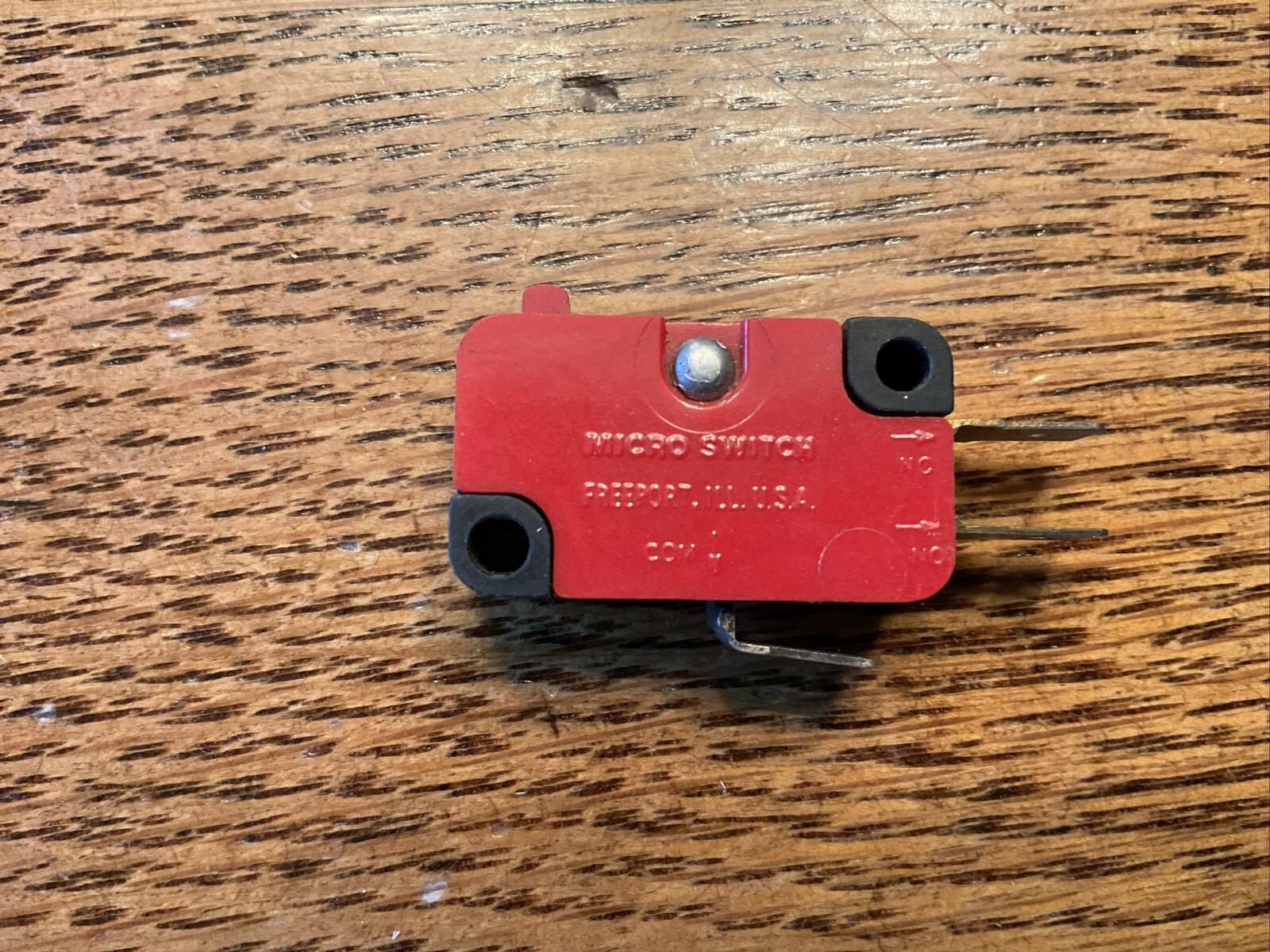Micro Switch V3-1167-D8 Switch Microswitch NOS