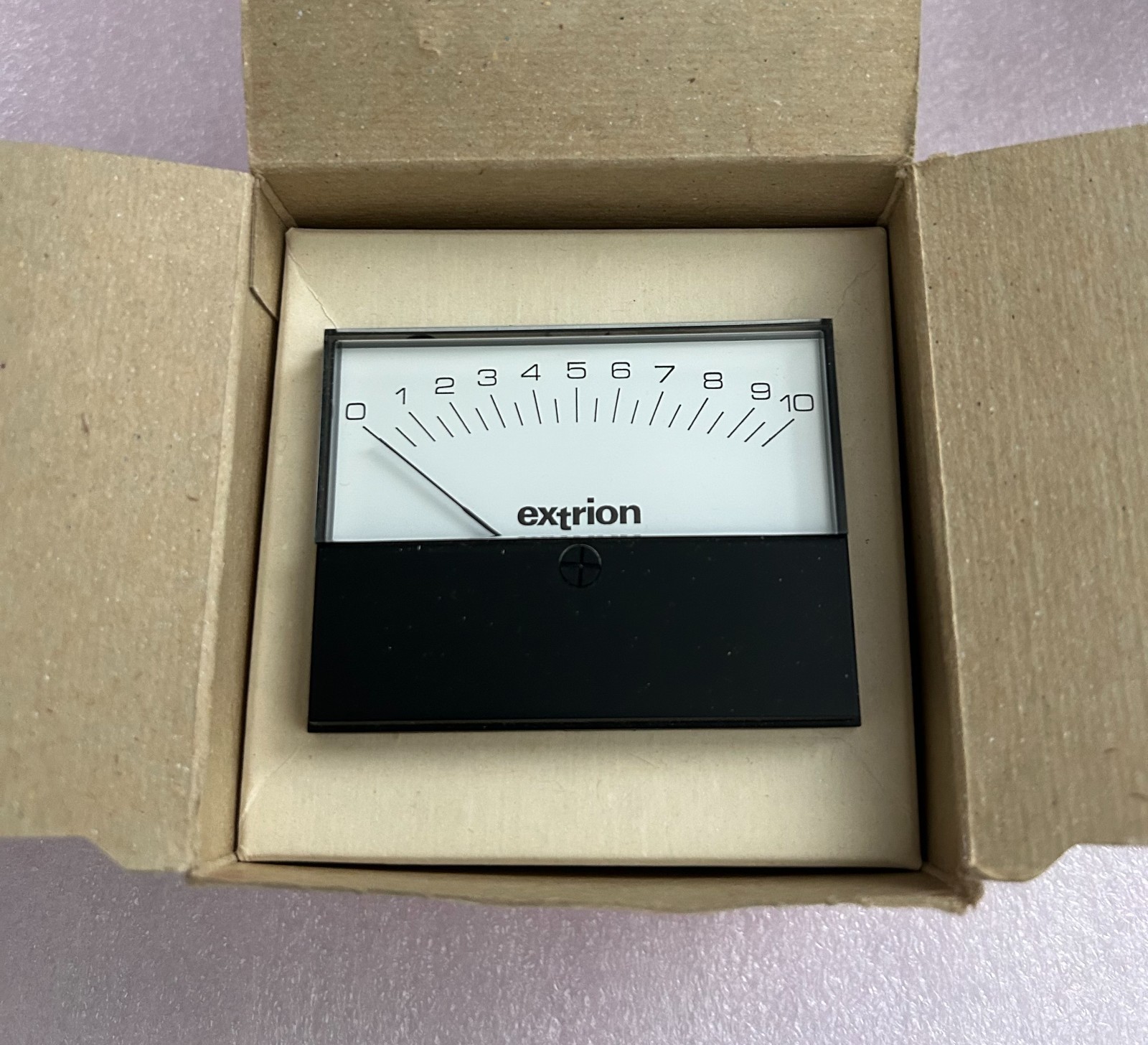Modutec Panel Meter 00-821-577, extrion for Varian CF3000/350D