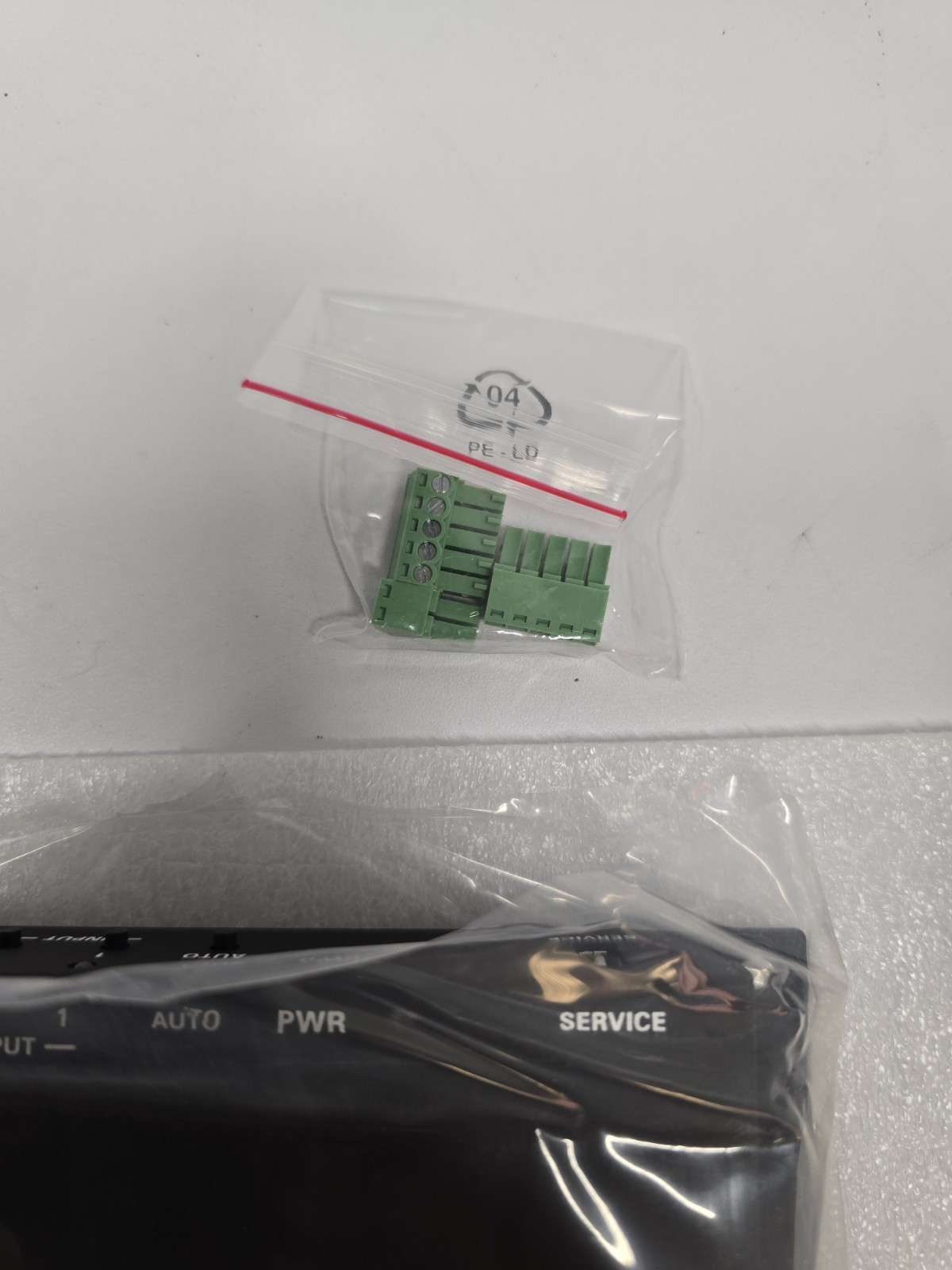 Crestron HD-RX-201-C-E MultiFormat Switch & Receiver HDMI over CATx NEW OPEN BOX