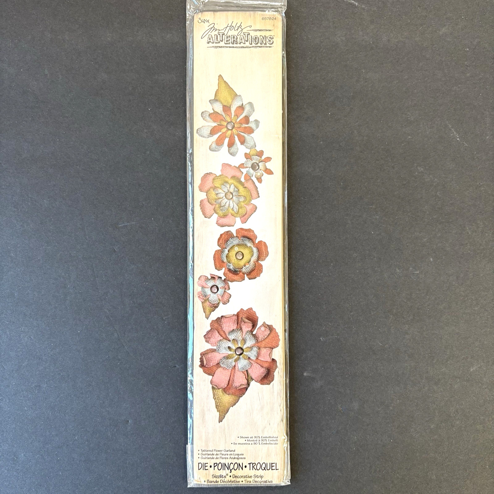 Tim Holtz Alterations Tattered Flower Garland Sizzlits Cutting Die Decor Strip